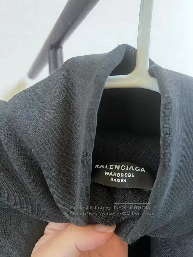Balenciaga Balenciaga Distressed Coke Sweatshirt Size US M / EU 48-50 / 2 - 4 Thumbnail