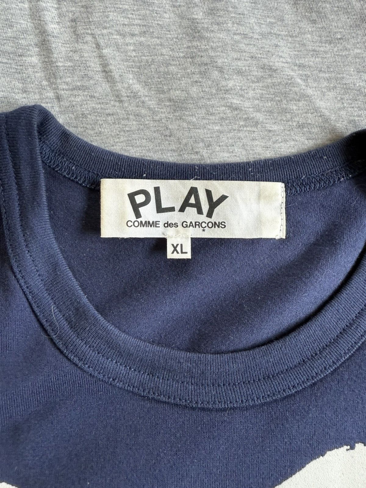 Comme des Garcons PLAY Navy CDG Play Tee Size US XL / EU 56 / 4 - 3 Thumbnail