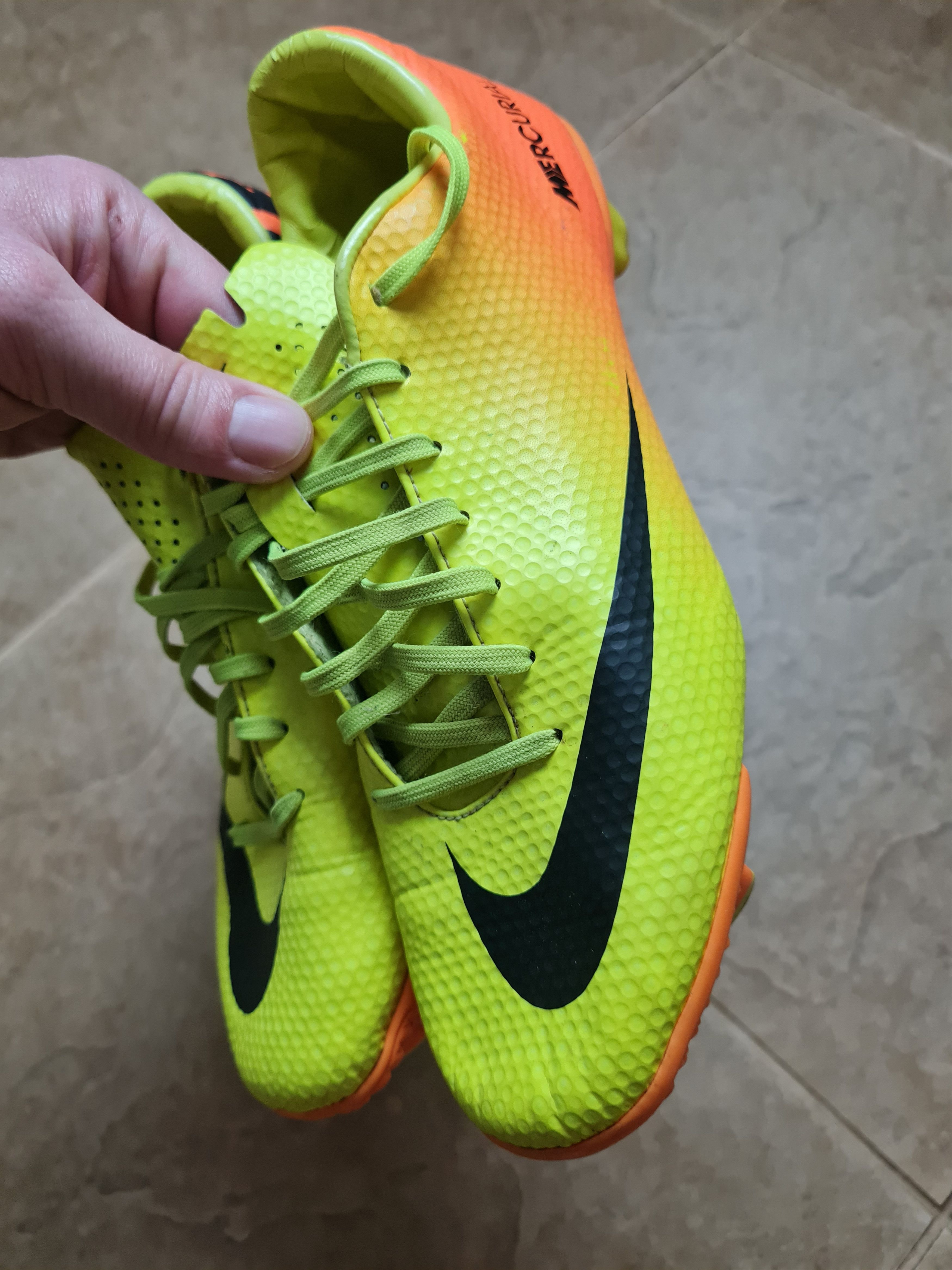 Nike Nike Mercurial Victory IV FG Football Size 7.5 Uk 55447-708 Size US 8.5 / EU 41-42 - 7 Thumbnail