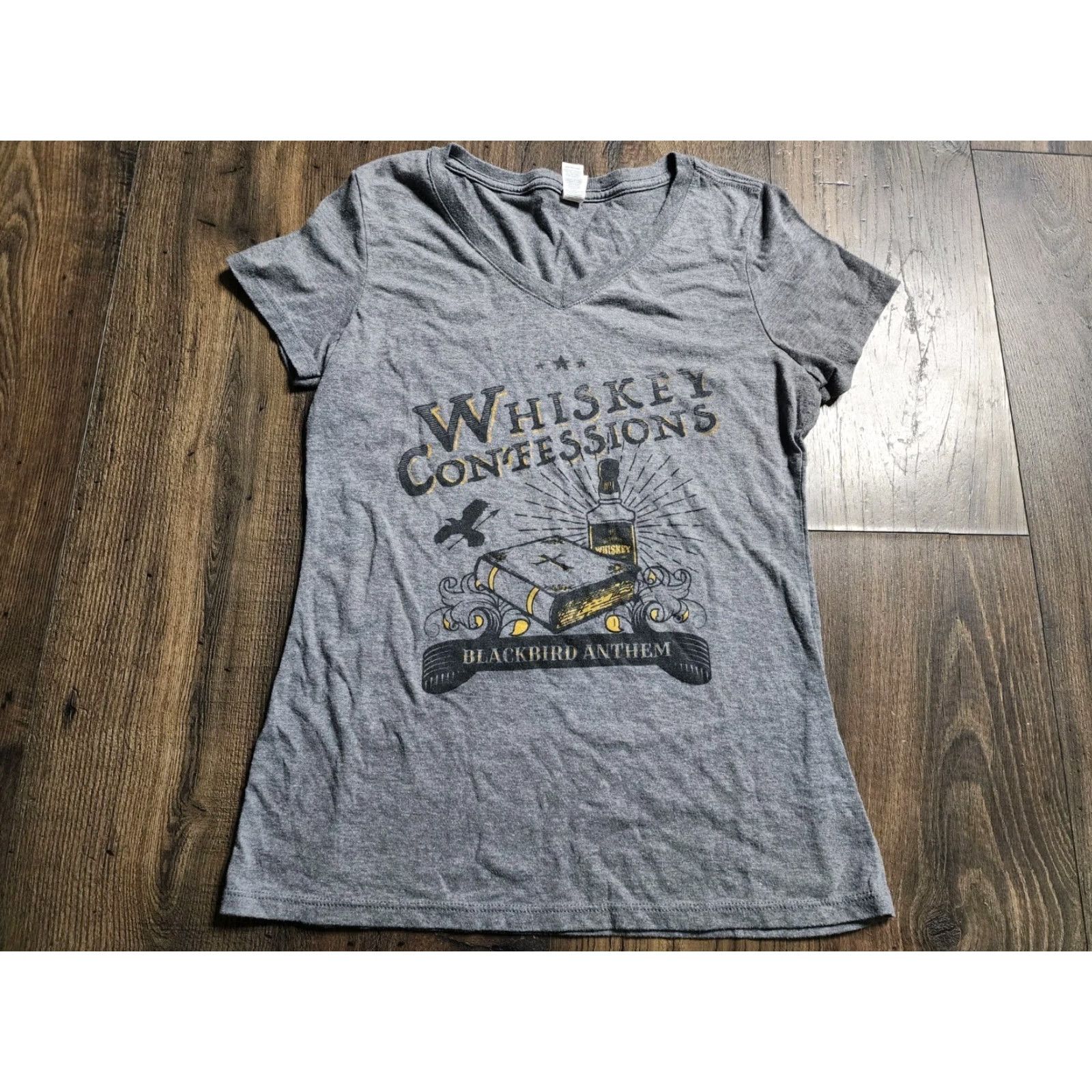 Vintage Womens M Blackbird Anthem Whiskey Confessions V Neck T Shirt 2021 Band Tee Rock Shirt Mens? Size M / US 6-8 / IT 42-44 - 2 Thumbnail