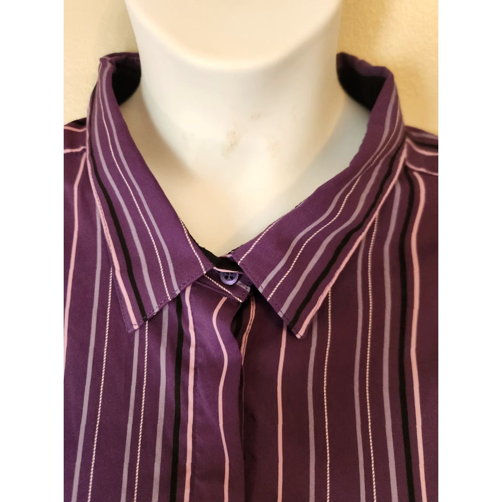Vintage Doc & Amelia Premier By Cintas Purple Button Up Stripe Uniform Shirt 6X Tall Womens Size US XXL / EU 58 / 5 - 2 Thumbnail