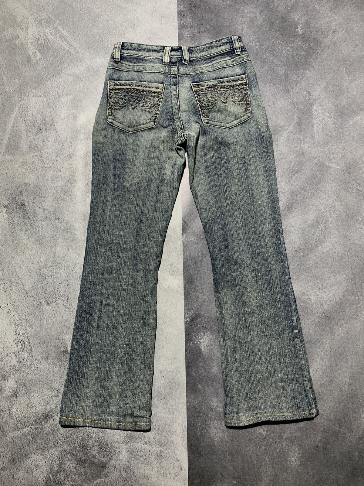 Japanese Brand × Vintage Vintage Y2K style Flared denim pants trousers size 26 Size 26" / US 2 / IT 38 - 2 Thumbnail