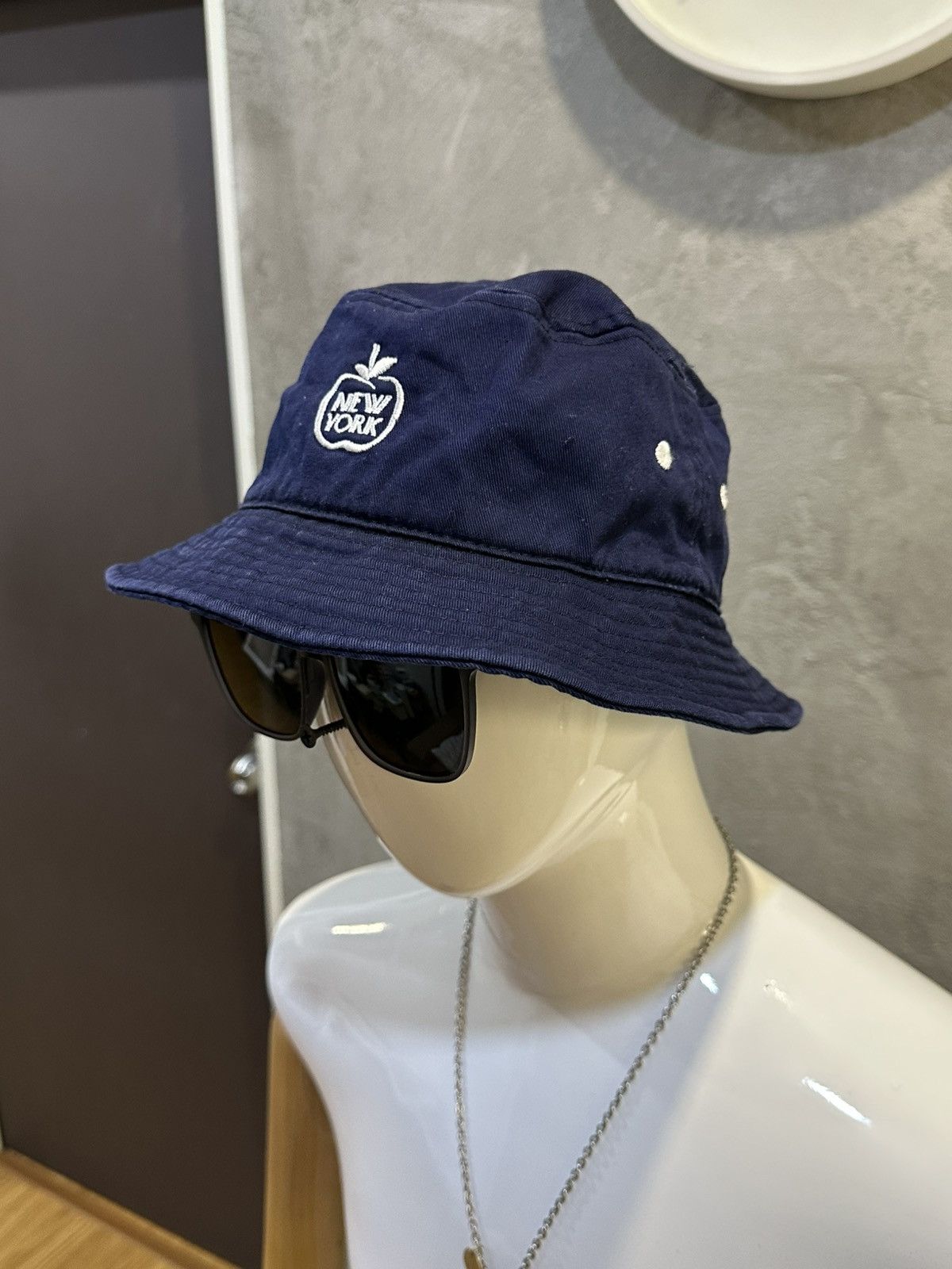 Beams Plus Beams Hearts Japan New York Bucket Hat Size ONE SIZE - 2 Thumbnail