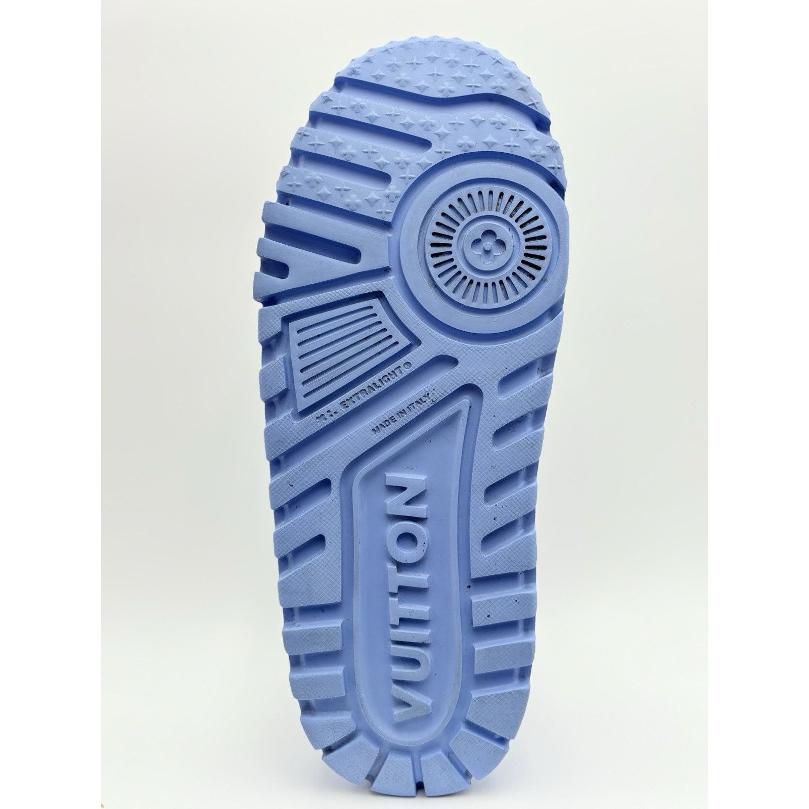 Louis Vuitton (9-9.5 US) Louis Vuitton Denim Maxi ' Blue ' | SUPER CLEAN! Size US 9 / EU 42 - 7 Thumbnail
