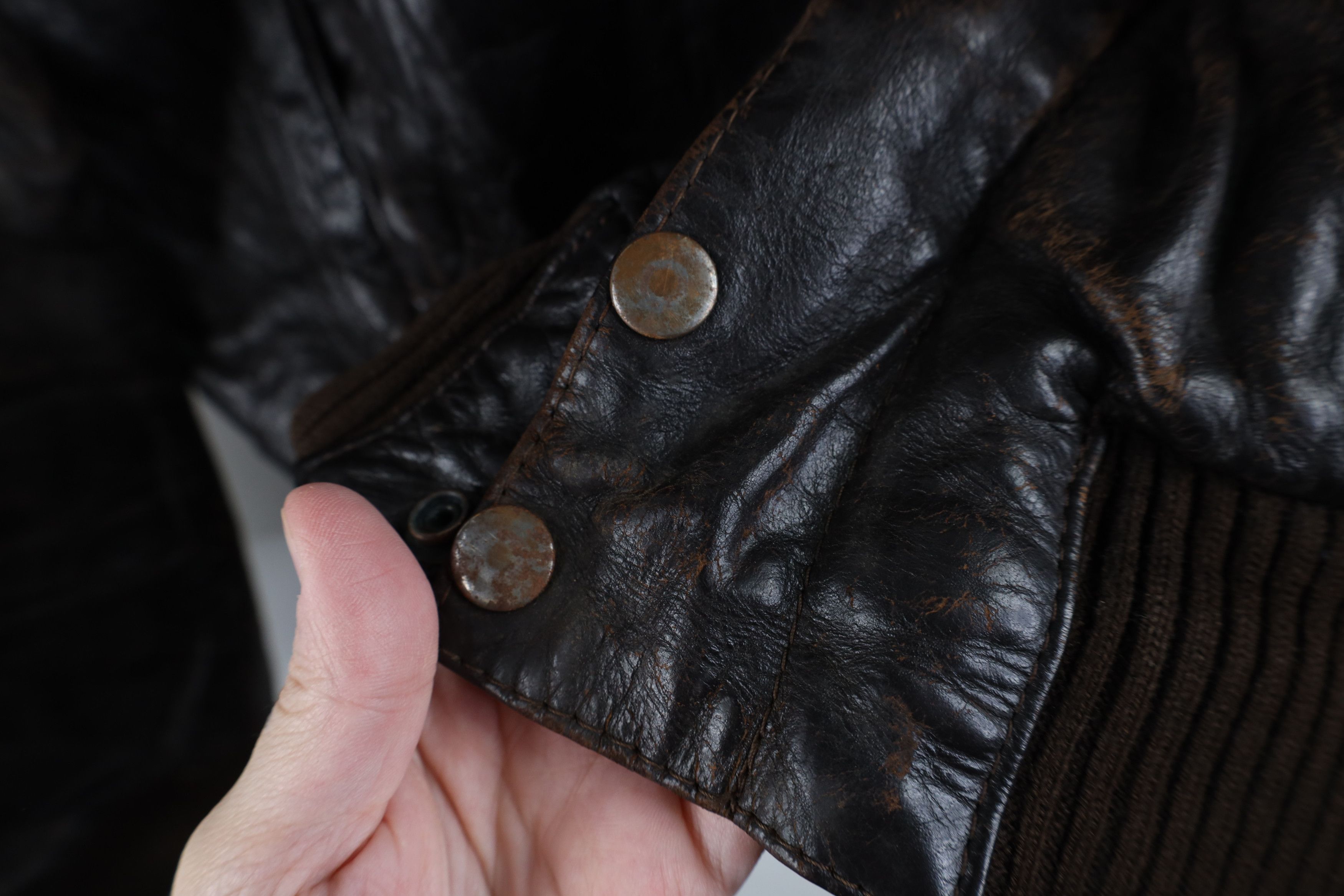 Vintage Vintage 70s Fleece Lined G-1 Flight Bomber Jacket Brown Size US L / EU 52-54 / 3 - 8 Thumbnail