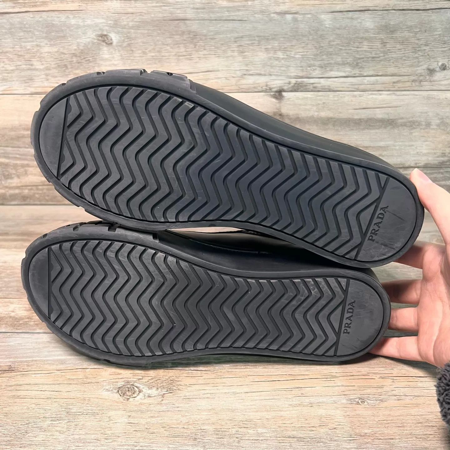 Prada Prada Black Leather Tri Logo Sneaker US7.5/41.5 Size US 7.5 / EU 40-41 - 6 Thumbnail