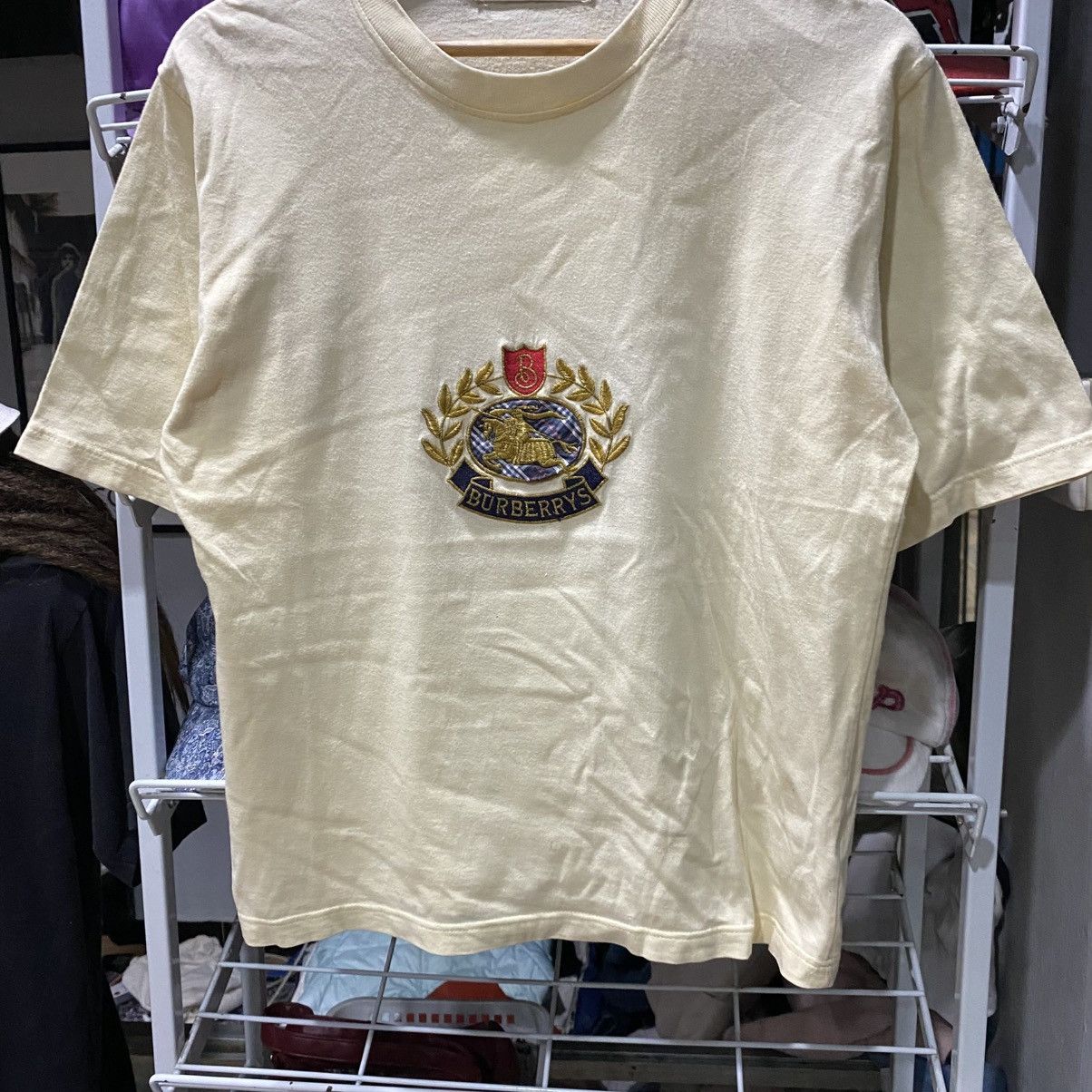 Burberry Vintage Burberrys “Equestrian Knight” logo Crop Tee Size M Size US S / EU 44-46 / 1 - 4 Thumbnail