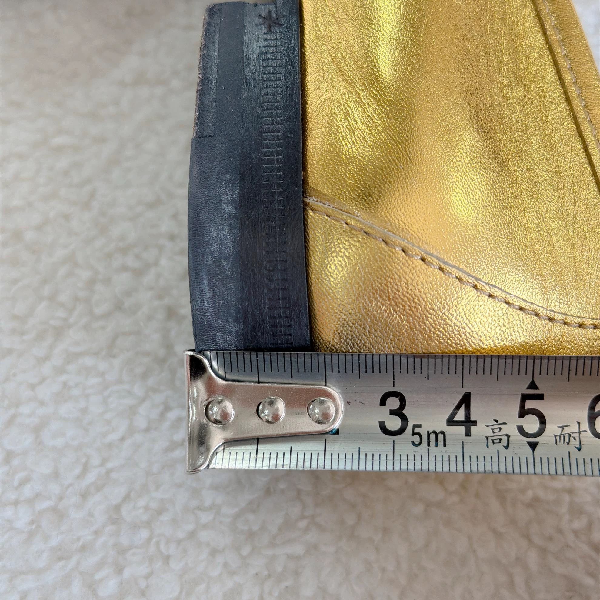 Gucci Gucci Gold Horsebit Casual Sneaker 35.5 Size US 5 / IT 35 - 9 Thumbnail