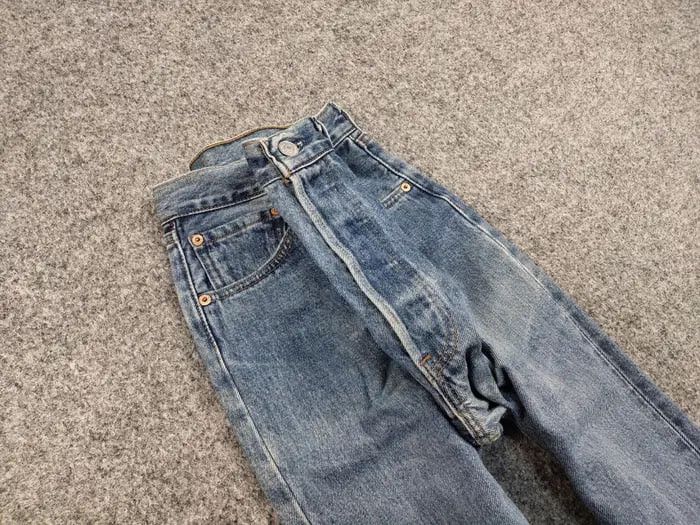 Levi's Vintage 80's Levis 501 Jeans Made USA Perfect Faded Denim Size US 33 - 11 Thumbnail