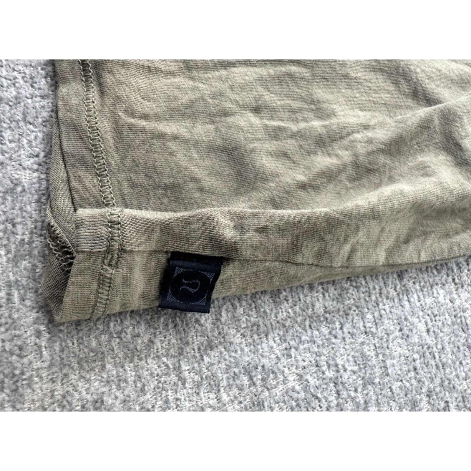 Lululemon Lululemon T-Shirt Short Sleeve Mens Medium Green Lightweight Pullover Crew Neck Activewear Stretch Logo Classic Modern Size US M / EU 48-50 / 2 - 6 Thumbnail