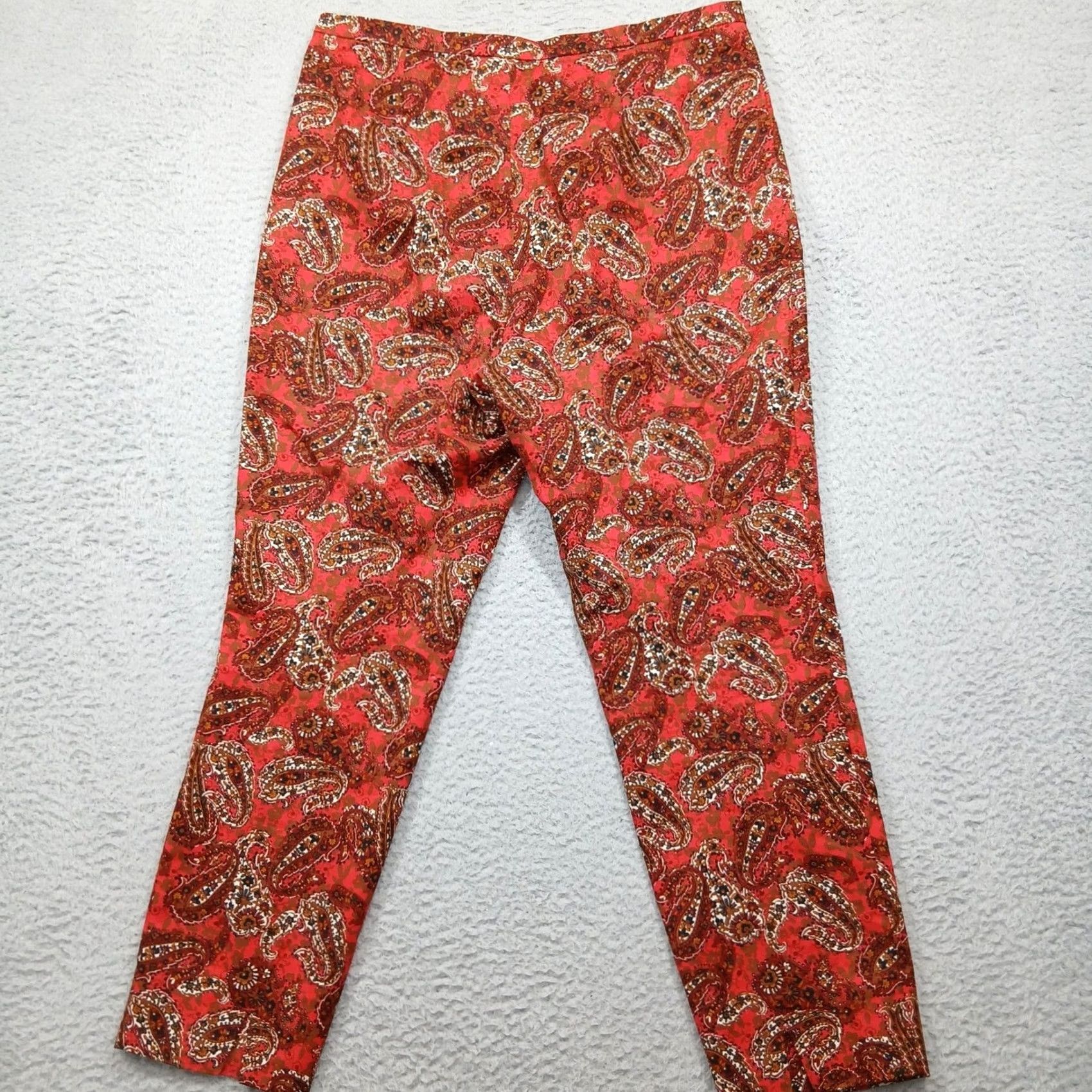 Brooks Brothers Brooks Brothers Pants Women 10 Red Paisley Print Slim Leg Cotton Blend Size 32" / US 10 / IT 46 - 3 Thumbnail