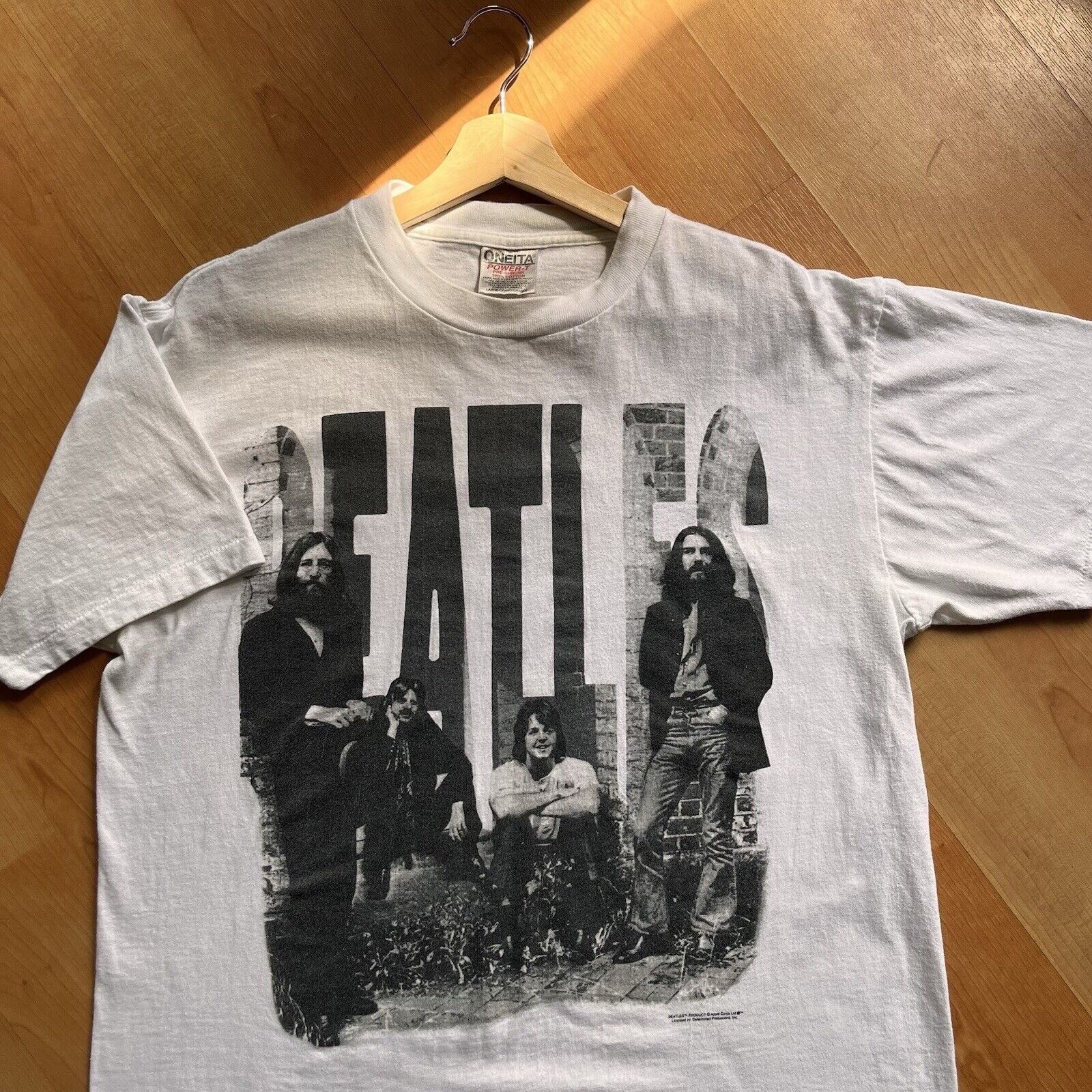 Band Tees VINTAGE THE BEATLES SINGLE STITCH AOP BAND TOUR T SHIRT SIZE Size US L / EU 52-54 / 3 - 2 Thumbnail