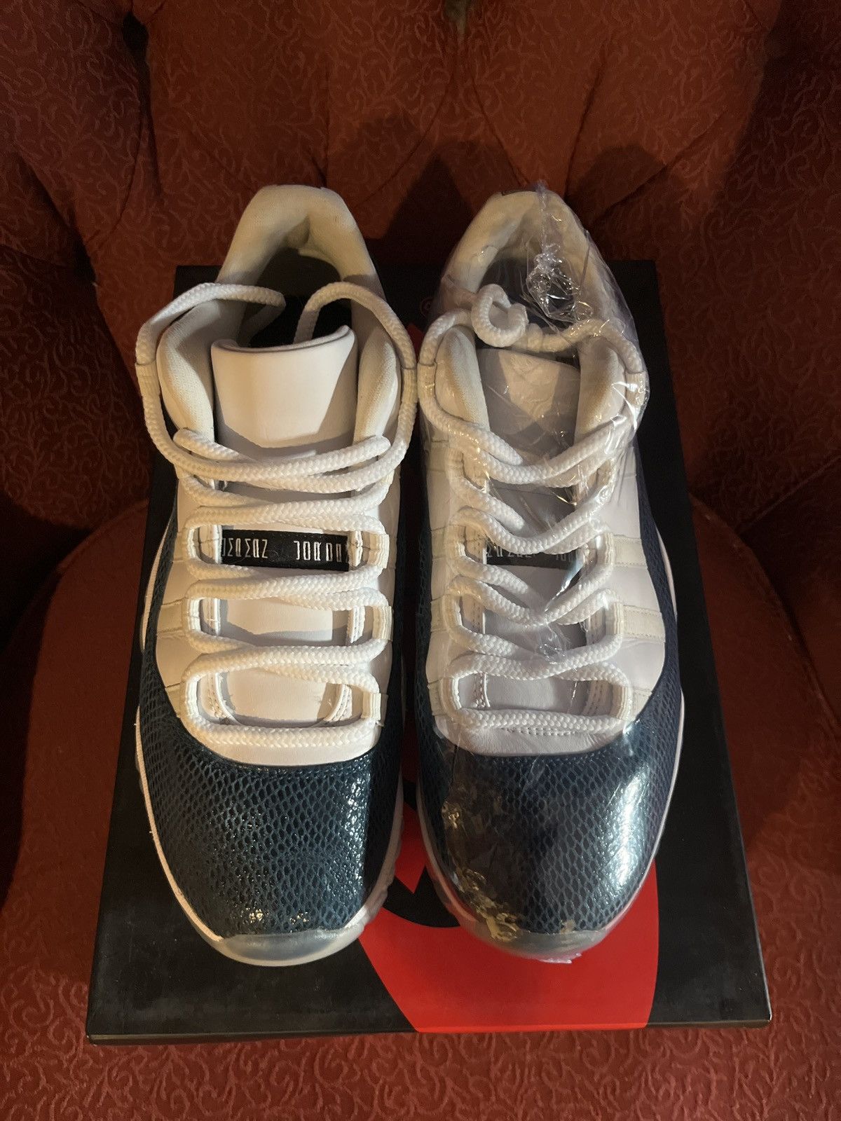 Jordan Brand × Nike Jordan 11 Low ‘Snake Navy’ Size US 10 / EU 43 - 3 Thumbnail