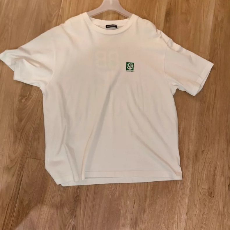 Balenciaga Balenciaga Short sleeve Size US XL / EU 56 / 4 - 1 Thumbnail