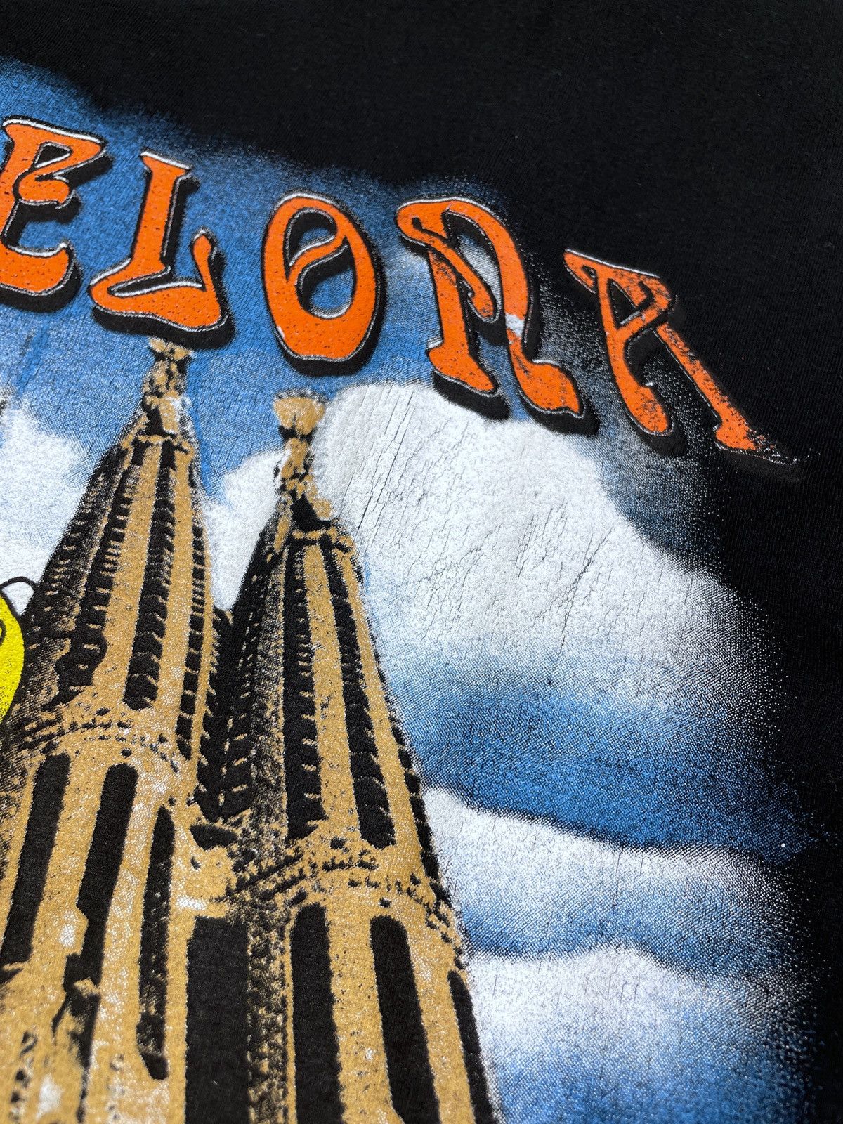 Vintage Vintage 1999 The Simpsons Homer Barcelona Cartoon T-Shirt L Size US L / EU 52-54 / 3 - 8 Thumbnail