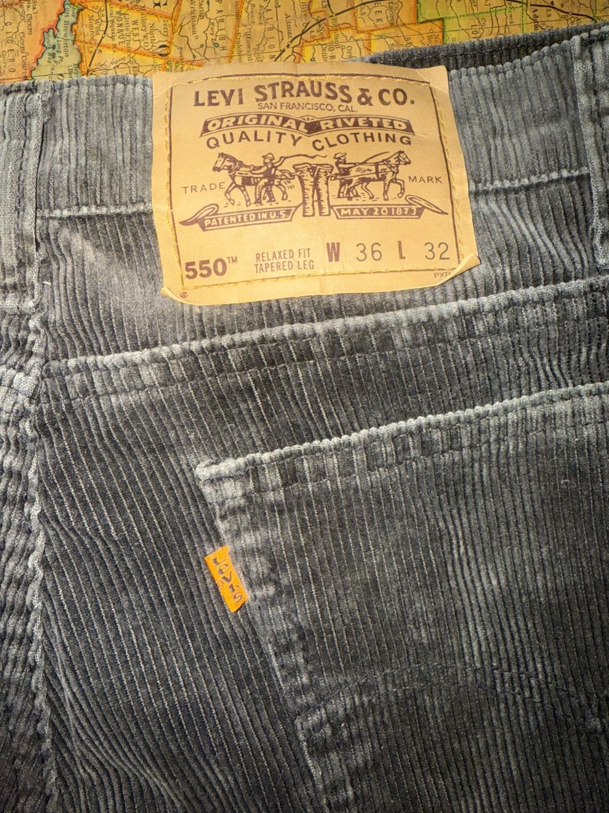 Levi's Vintage Clothing 1994 Levi Corduroy Size US 36 / EU 52 - 1 Thumbnail