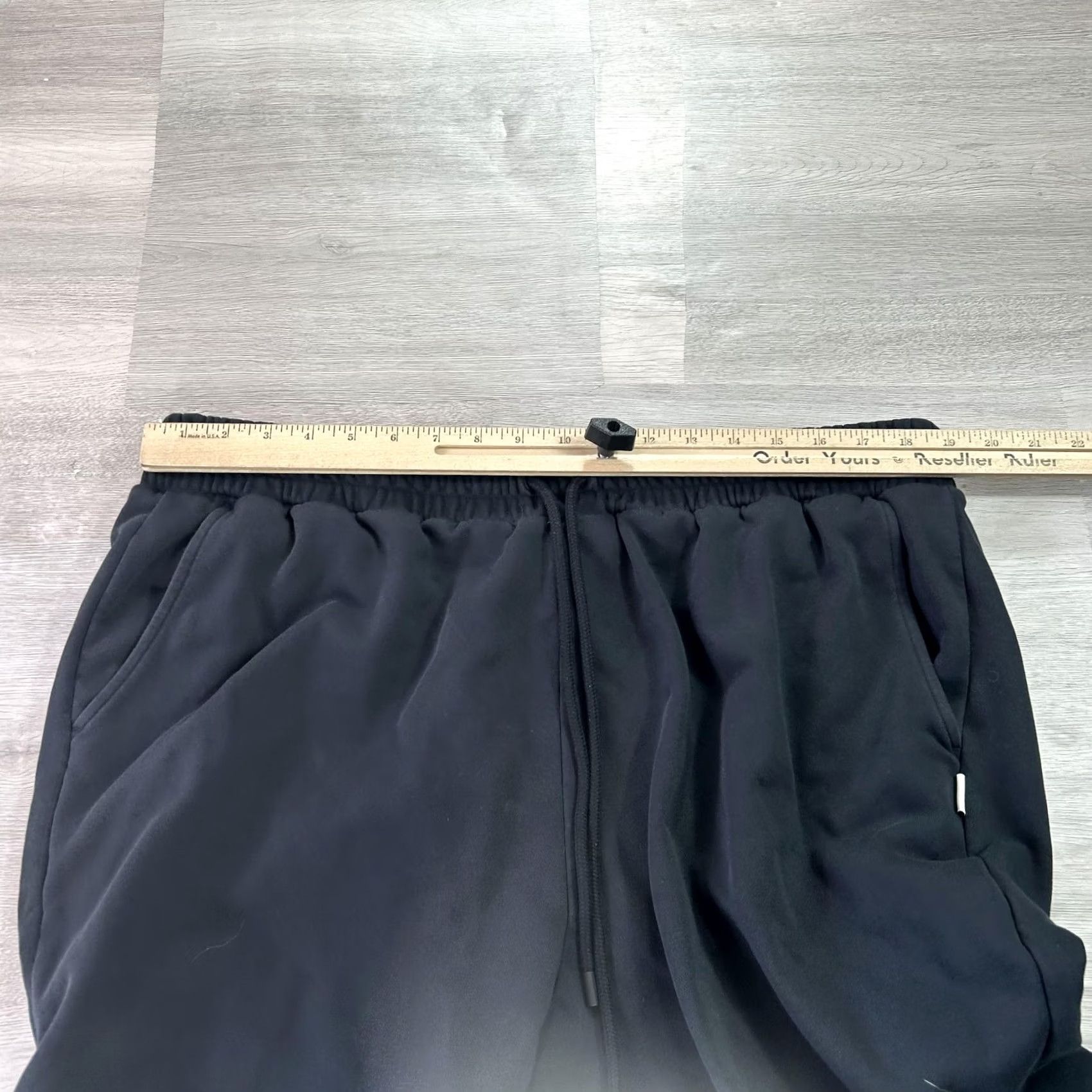 Fabletics Fabletics Mens 2XL Black Fleece Jogger Elastic Waist Pockets Sweatpants Sportswear Pants Size US 39 - 5 Thumbnail