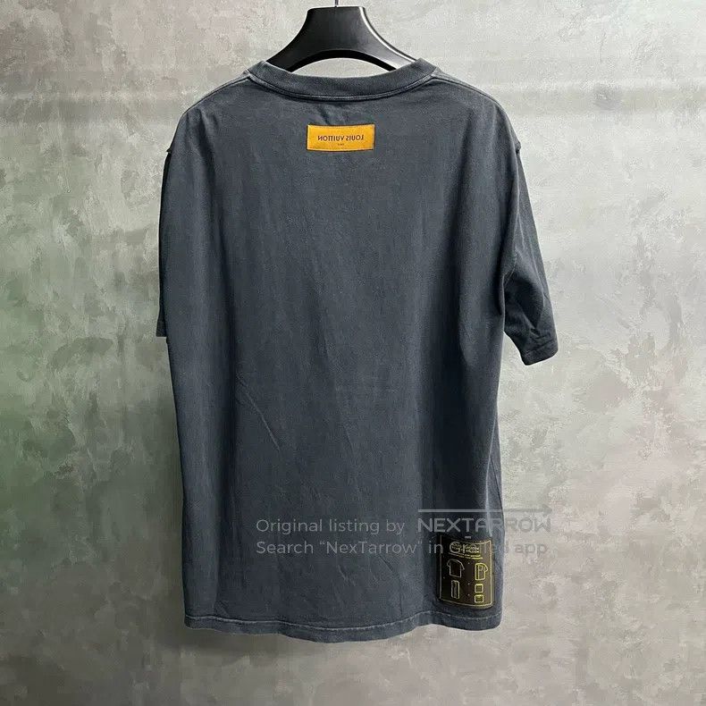 Louis Vuitton Louis Vuitton Grey Back Label Crew Neck Short Sleeve T-Shi Size US XXL / EU 58 / 5 - 5 Thumbnail