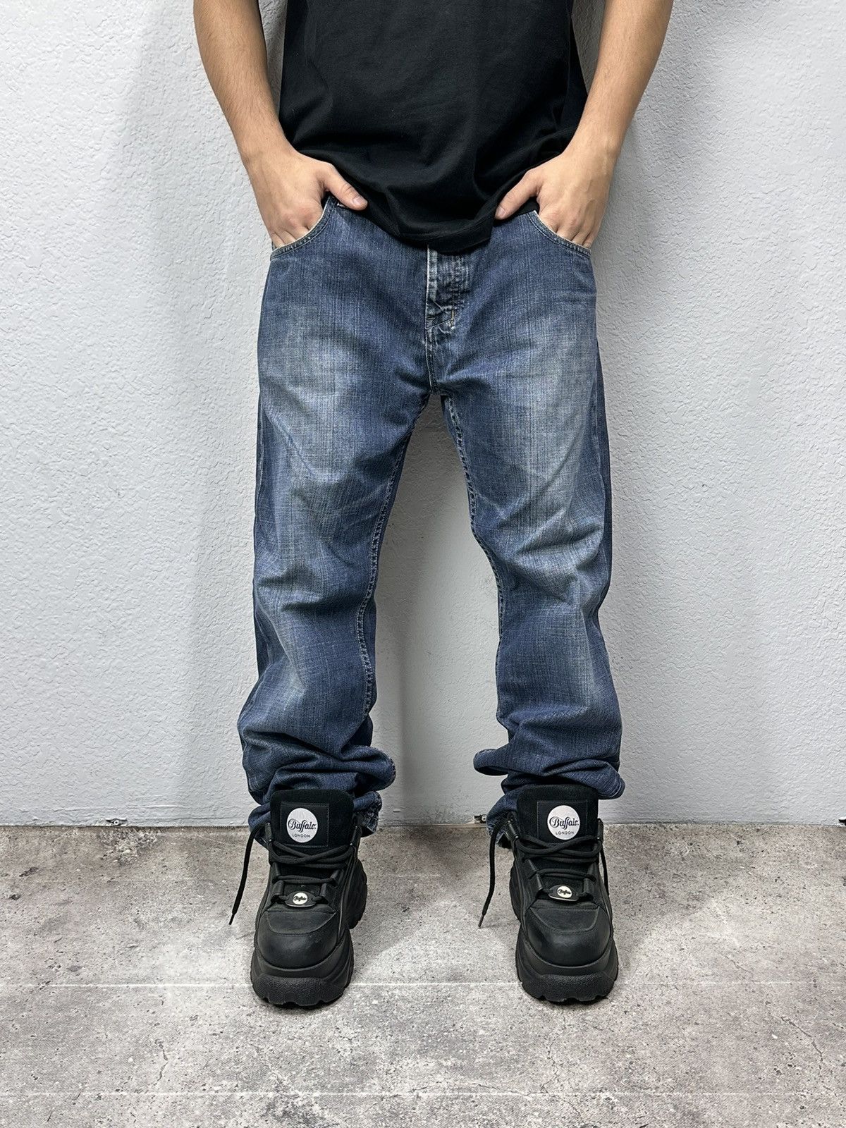 Billabong Wow😻VINTAGE CARGO MULTI-POCKET STREETWEAR FUBU DENIM EVISU Size US 34 / EU 50 - 3 Thumbnail