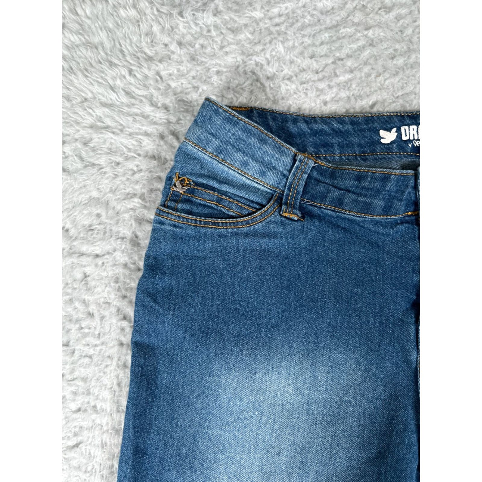 Denime Selena Gomez Jeans Women's 5 Blue Denim Cropped 5-Pocket Regular Rise Low Waist Adult Medium Wash Pants Size 27" / US 4 / IT 40 - 2 Thumbnail