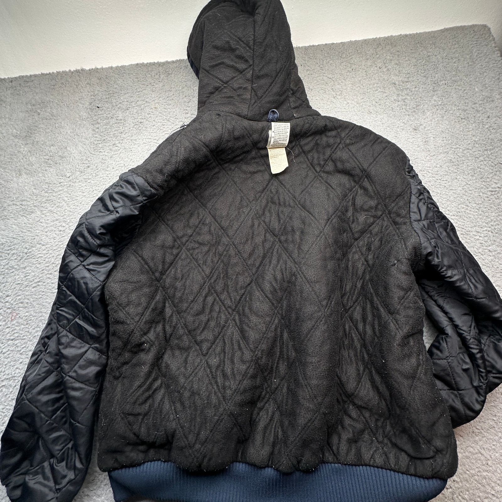 Carhartt VTG Carhartt J130 Sandstone Jacket XL Insulated Distressed Size US XL / EU 56 / 4 - 8 Thumbnail