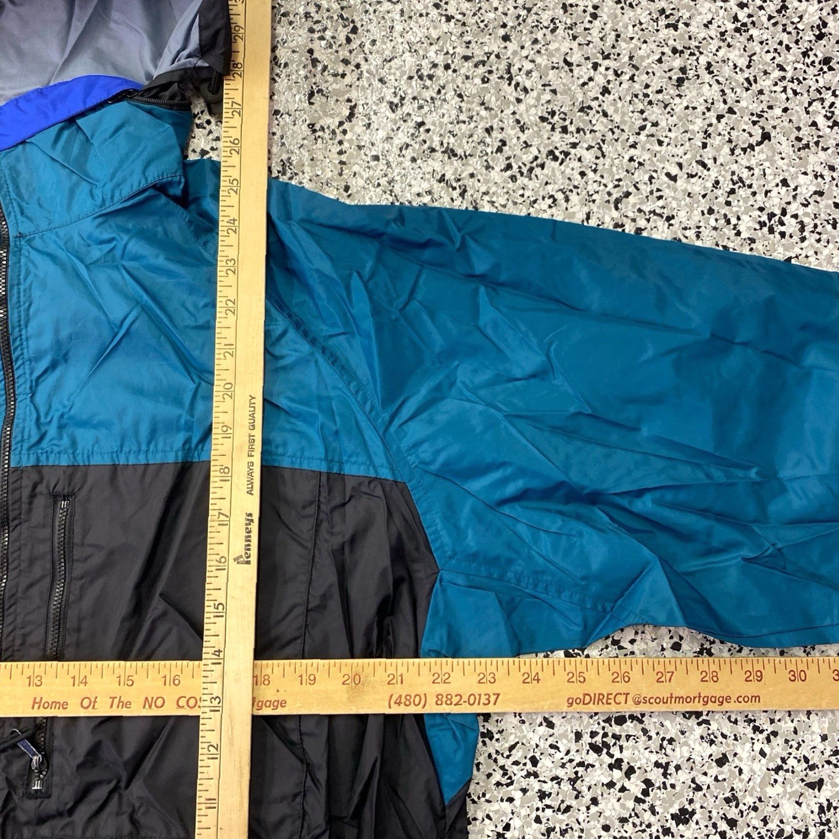 Vintage VINTAGE Columbia Jacket Mens Medium Blue Black Hooded Zip Up 90s Lightweight Windbreaker Regular Size M Mens Size US M / EU 48-50 / 2 - 2 Thumbnail