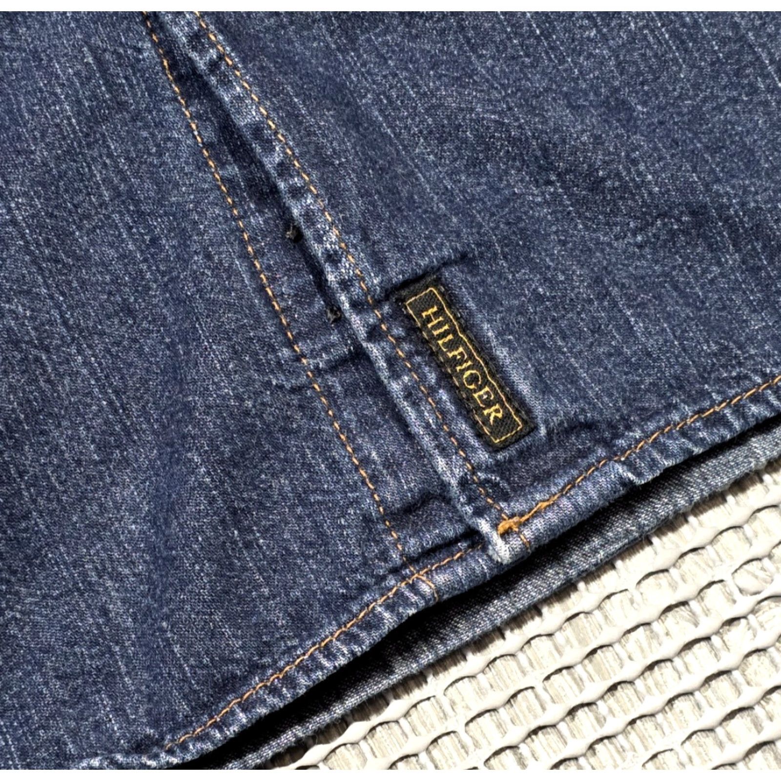 Tommy Hilfiger VINTAGE Tommy Hilfiger Denim Shirt XL Indigo Blue Pearl Snap Sleeve Button Western Size US XL / EU 56 / 4 - 6 Thumbnail