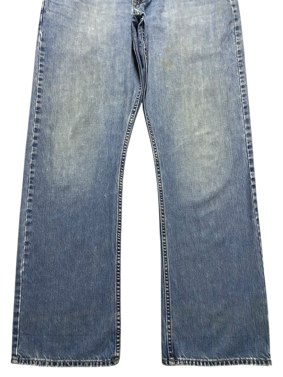 Wrangler Vintage Wrangler Relaxed Boot Light Wash Distressed Baggy Size US 32 / EU 48 - 5 Thumbnail