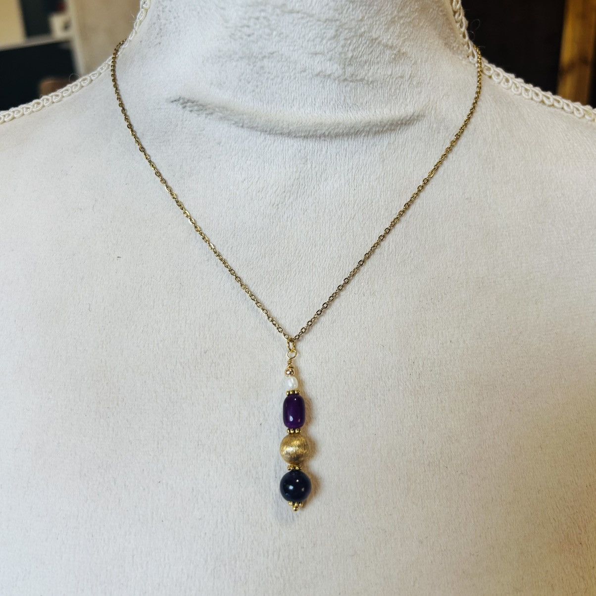 Handmade Handcrafted vintage bead drop pendant on chain necklace Size ONE SIZE - 3 Thumbnail