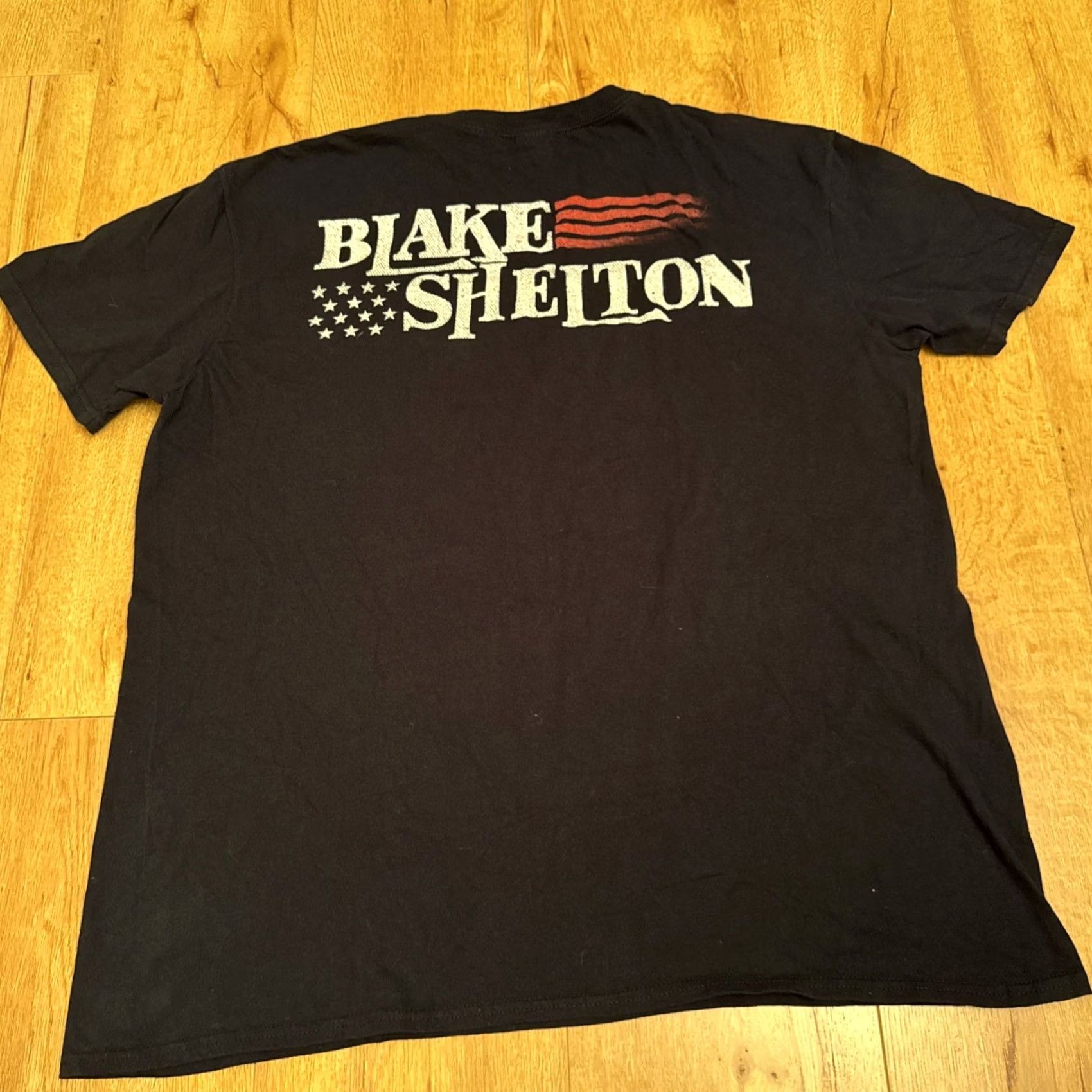 Vintage Blake Shelton American Flag Music Shirt Mens XL Regular Size Black Pre-owned Excellent Shipping Size US XL / EU 56 / 4 - 7 Thumbnail