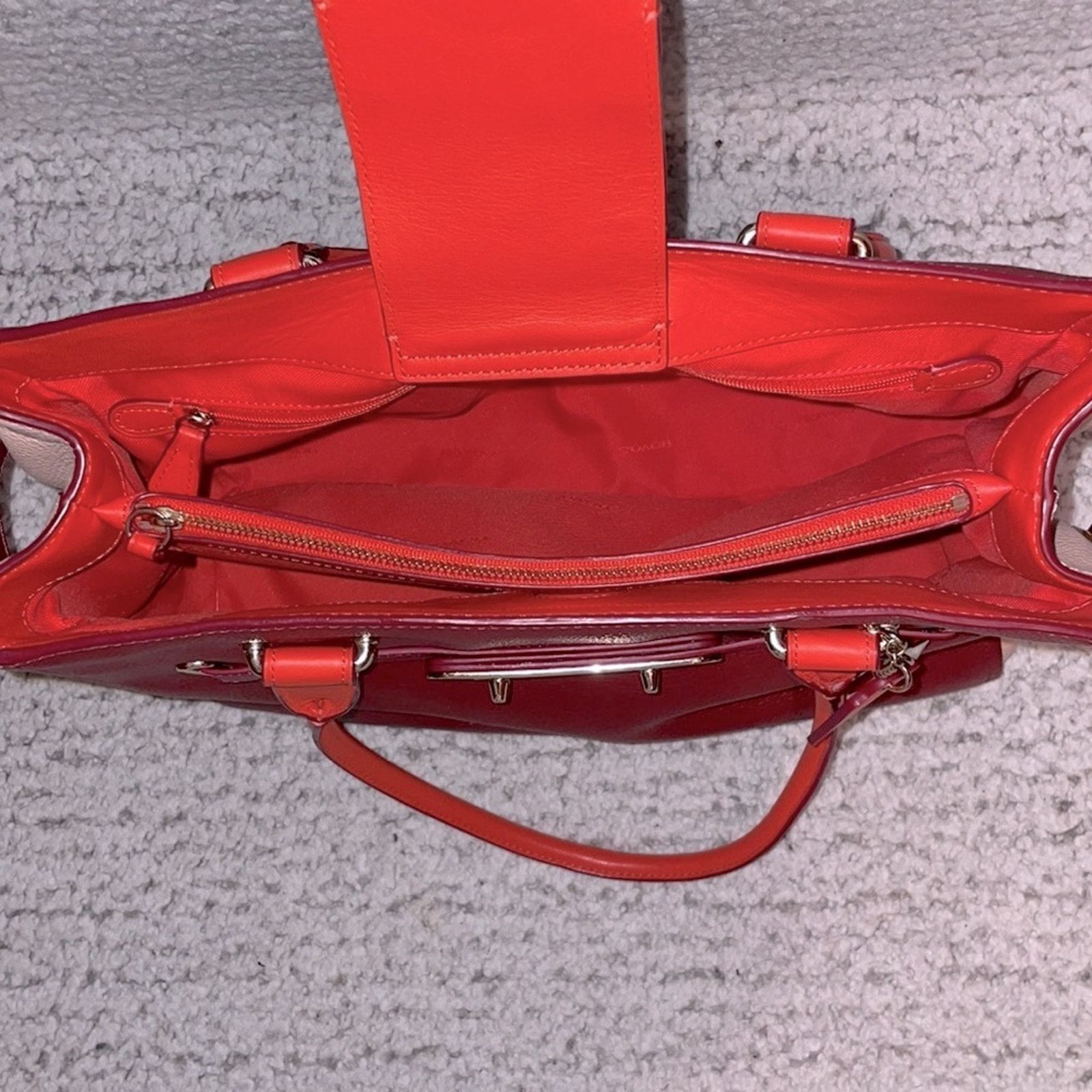 Coach Coach Swagger Carryall Colorblock Pebble Leather Tote Size ONE SIZE - 9 Thumbnail