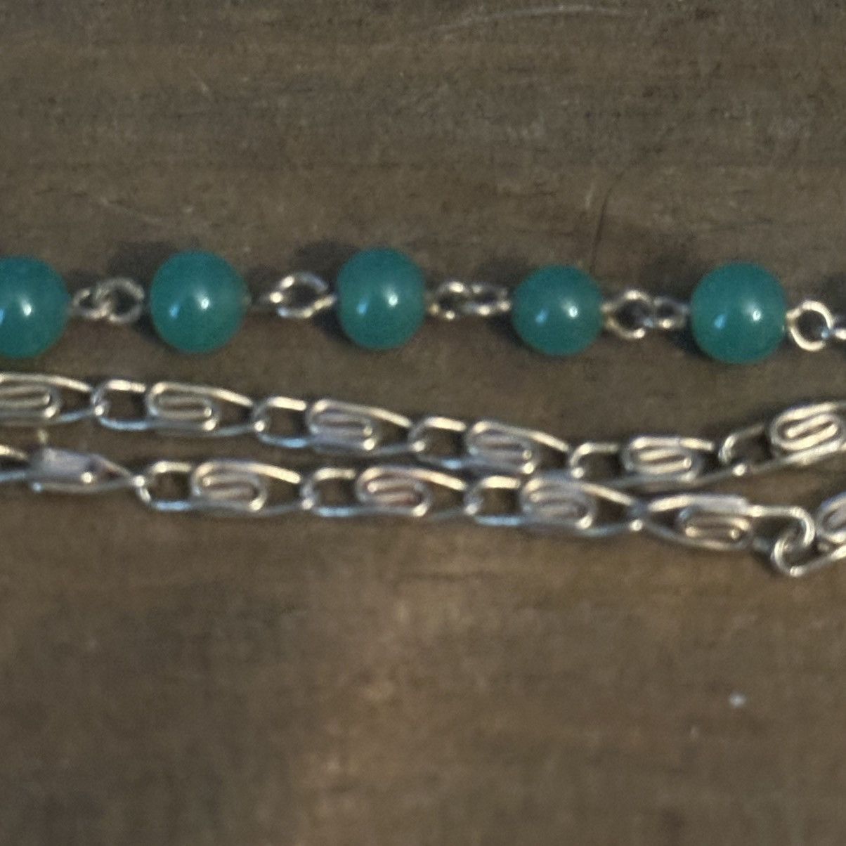 Vintage Vintage multi strand gold tone jade heart charms bracelet Size ONE SIZE - 2 Thumbnail