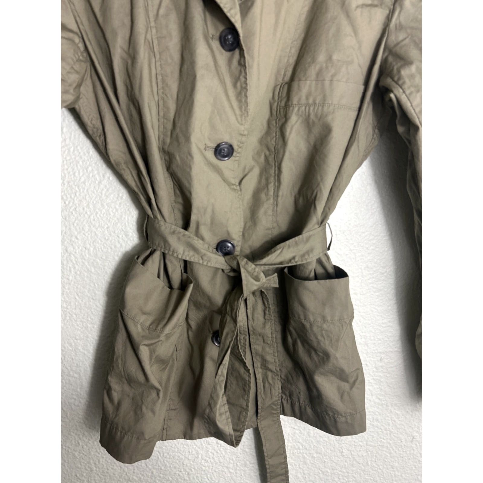 Uniqlo VINTAGE Uniqlo Womens XS Khaki Olive Button Up Lightweight Coat Cotton Belted Size XS / US 0-2 / IT 36-38 - 5 Thumbnail