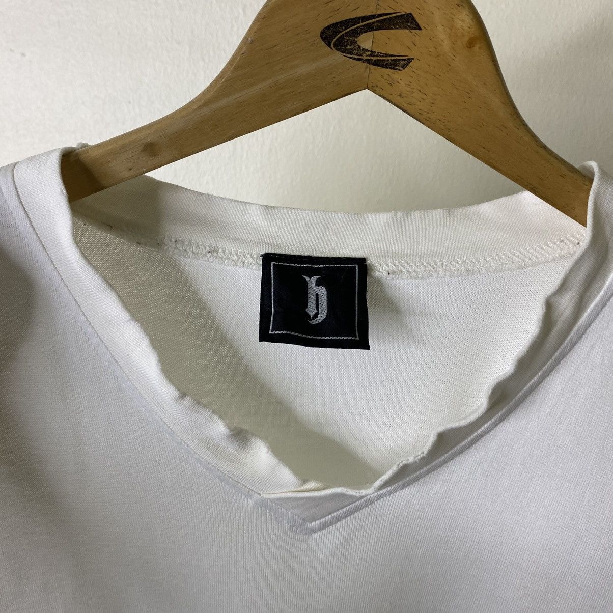 Band Tees Vintage 2000s DJ Honda Underground V neck T Shirt Size US L / EU 52-54 / 3 - 12 Thumbnail