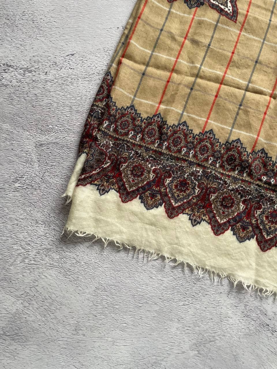 Burberry Burberrys Scarf Head Wrap Silk/Wool Paisley Checkered Size ONE SIZE - 4 Thumbnail