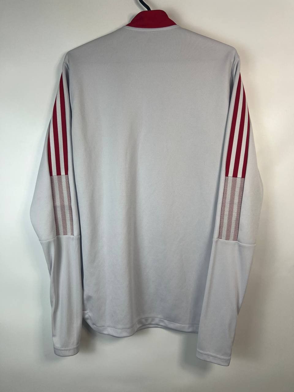 Adidas MANCHESTER UNITED 2022 2023 ADIDAS ZIP TOP GV1572 SIZE S Size US S / EU 44-46 / 1 - 6 Thumbnail