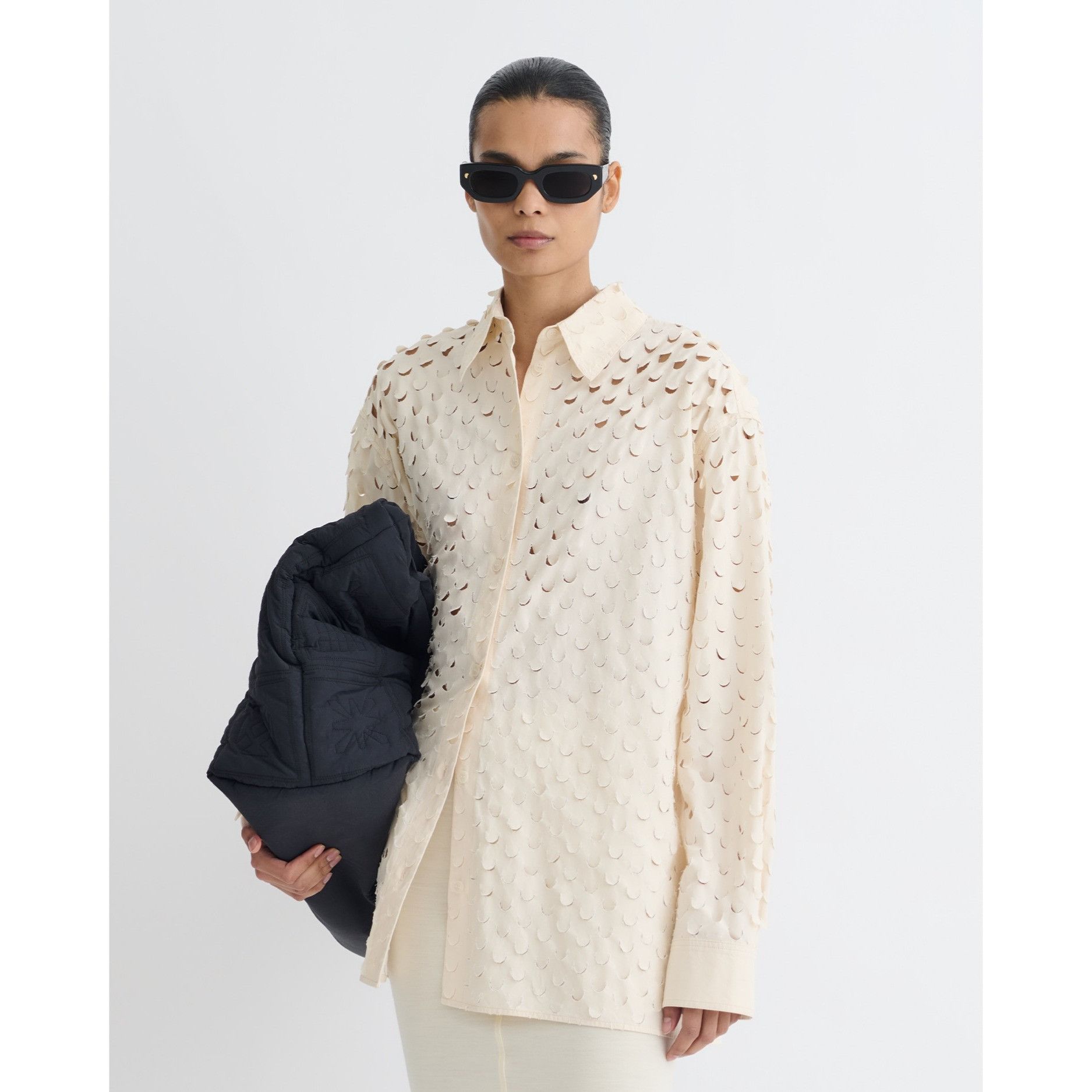 Nanushka Nanushka Aphea Laser Cut Heavy Poplin Shirt Size US XS / EU 42 / 0 - 2 Thumbnail