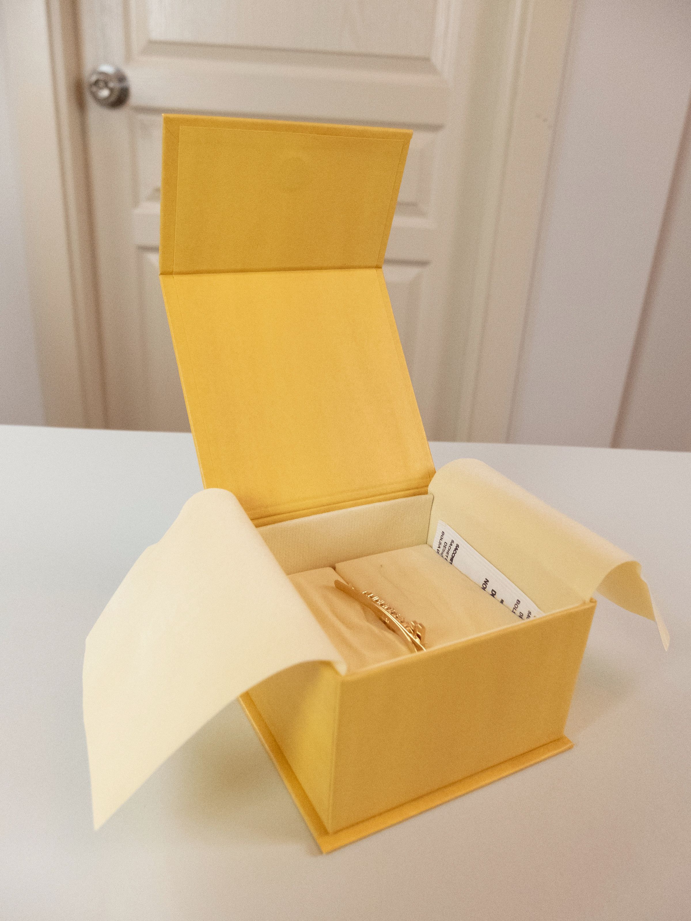 Fendi 2 x FENDI gold plated metal hair clips with strass crystals Size ONE SIZE - 8 Thumbnail
