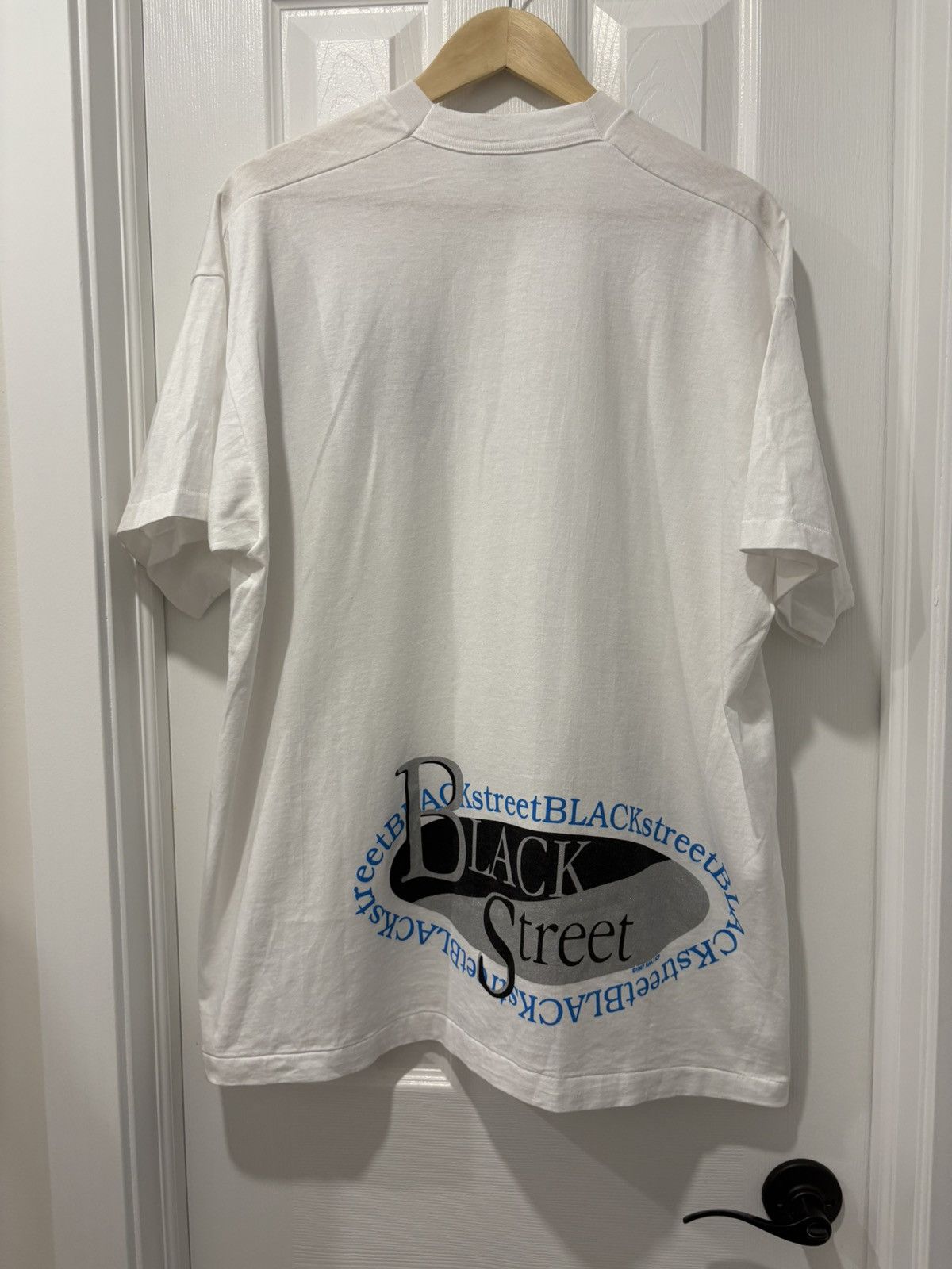 Vintage Vintage Blackstreet Rap Tee T-Shirt Double sided 1997 2XL Size US XXL / EU 58 / 5 - 2 Thumbnail