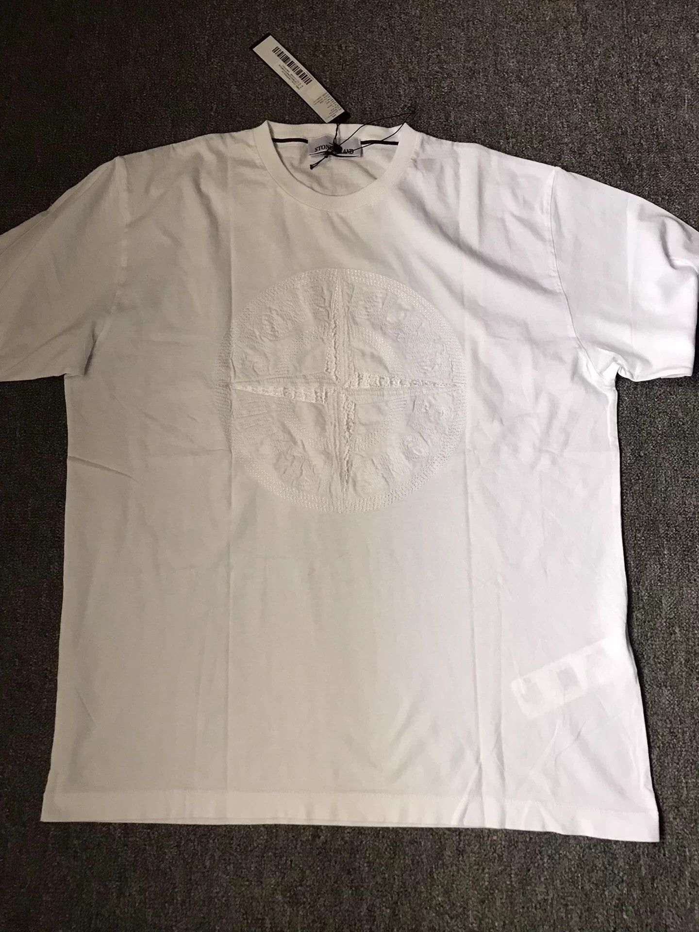Stone Island Stone Island NWT Cotton Chest Disk Logo Embroidery XL Tee Size US XL / EU 56 / 4 - 2 Thumbnail
