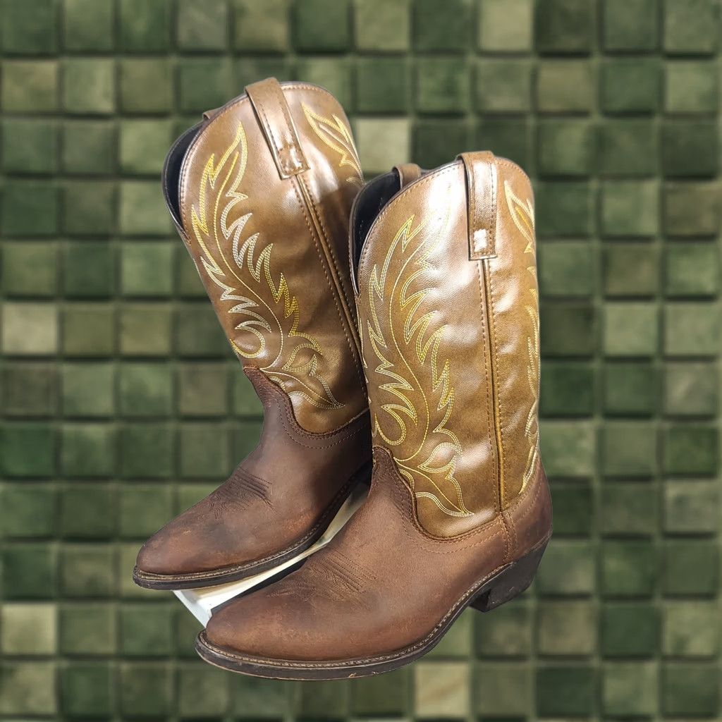 Vintage Laredo Boots Womens Kadi Western Round Toe Mid-Calf Brown Leather Size 10M KS 42 EU 7.5 UK 7.5 US 10 Footwear Cowboy Theme Mens Womens Girls379 Size US 10 / IT 40 - 1 Thumbnail