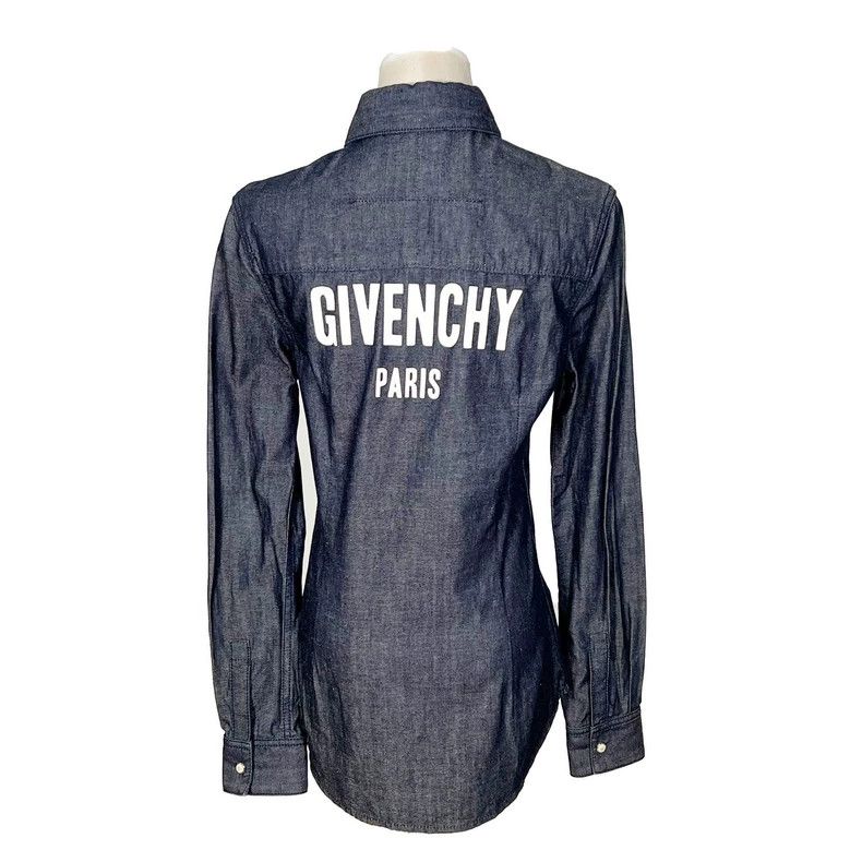 Givenchy Givenchy Size36 Denim shirt with logo on the back, classic Size XL / US 12-14 / IT 48-50 - 2 Thumbnail