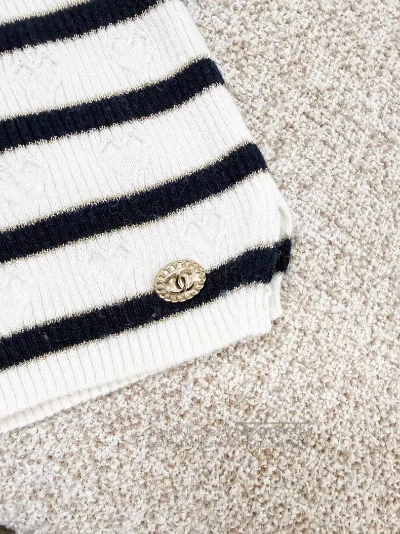 Chanel Chanel Love stripe double C logo love embroidery knitted s Size S / US 4 / IT 40 - 4 Thumbnail