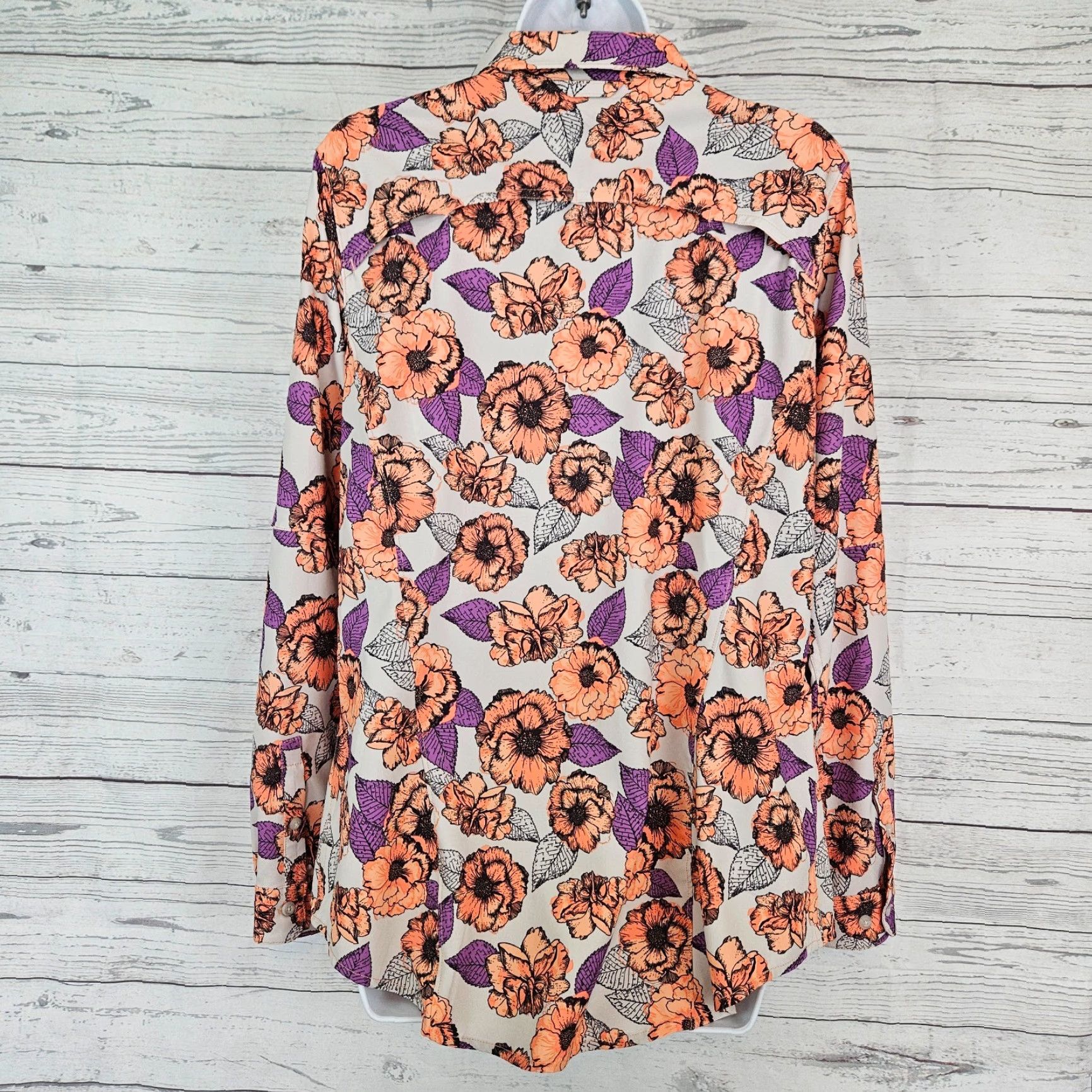 Vintage Duluth Womens Sidewinder Printed Gardening Shirt Sz M Purple Orange Floral Long Sleeve Button-Up Collared Pockets Size M / US 6-8 / IT 42-44 - 4 Thumbnail