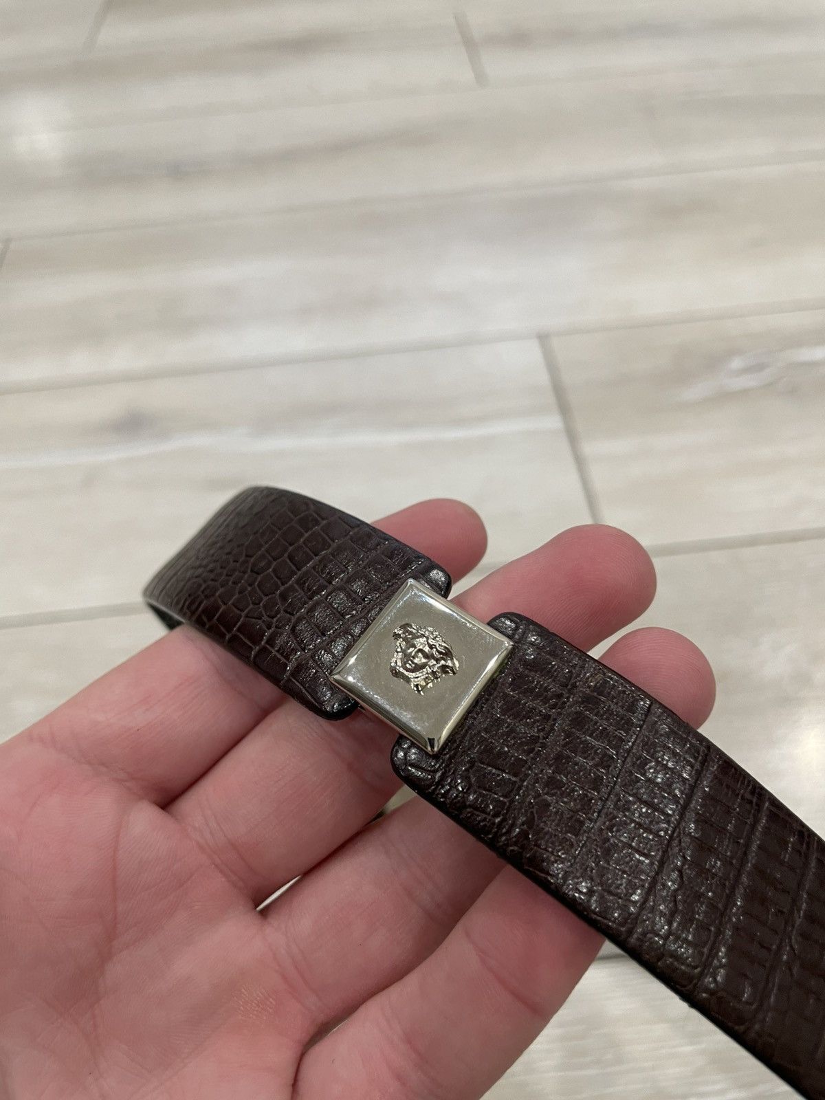 Versace GIANNI VERSACE Leather Silver MEDUSA Small Women's Belt-30 Size ONE SIZE - 4 Thumbnail