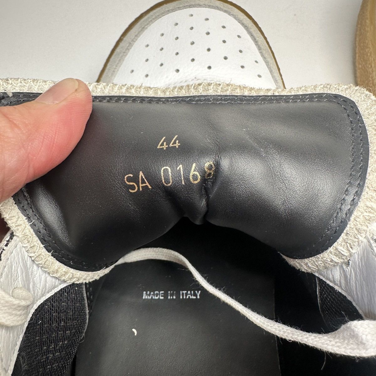 Givenchy Givenchy Men's logo "Stencil" Sneakers Size US 10.5 / EU 44 Size US 10.5 / EU 43-44 - 3 Thumbnail