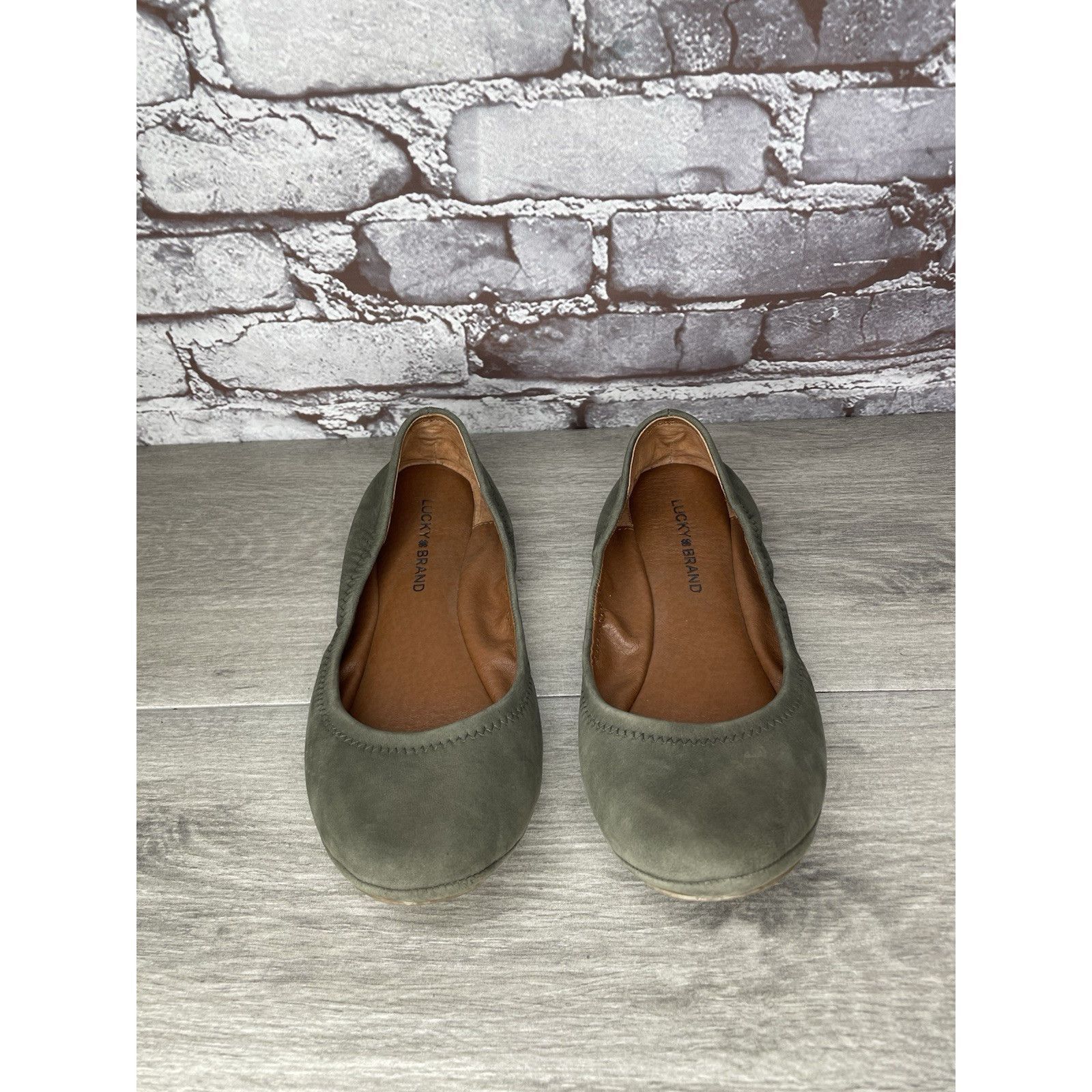 Lucky Brand Lucky Brand Olive Green Suede Erin Round Toe Ballet Flats Wo Size US 8.5 / IT 38.5 - 11 Thumbnail