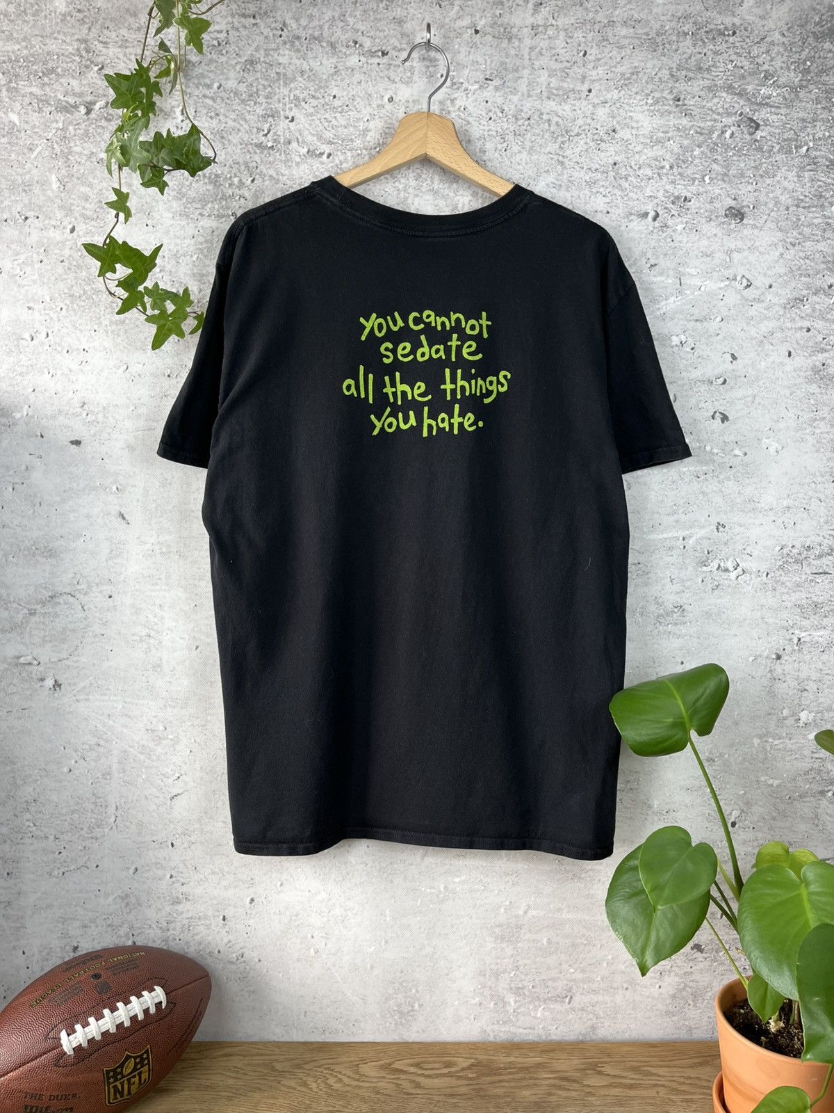 Band Tees Vintage Marilyn Manson American Family T-Shirt Merch Size US XL / EU 56 / 4 - 7 Thumbnail