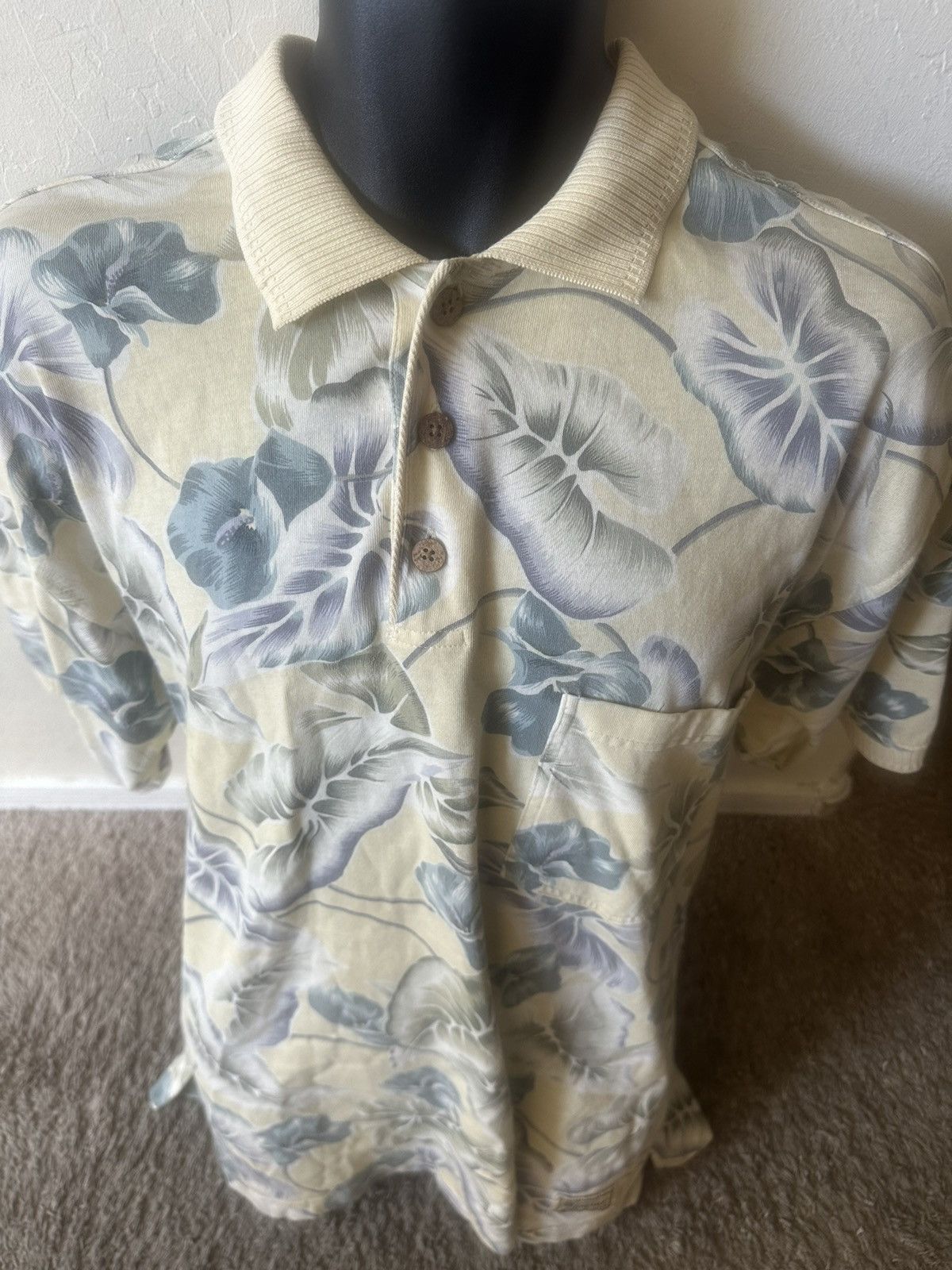 Tommy Bahama Men’s Tommy Bahama used polo shirt floral pocket size M Size US M / EU 48-50 / 2 - 1 Thumbnail
