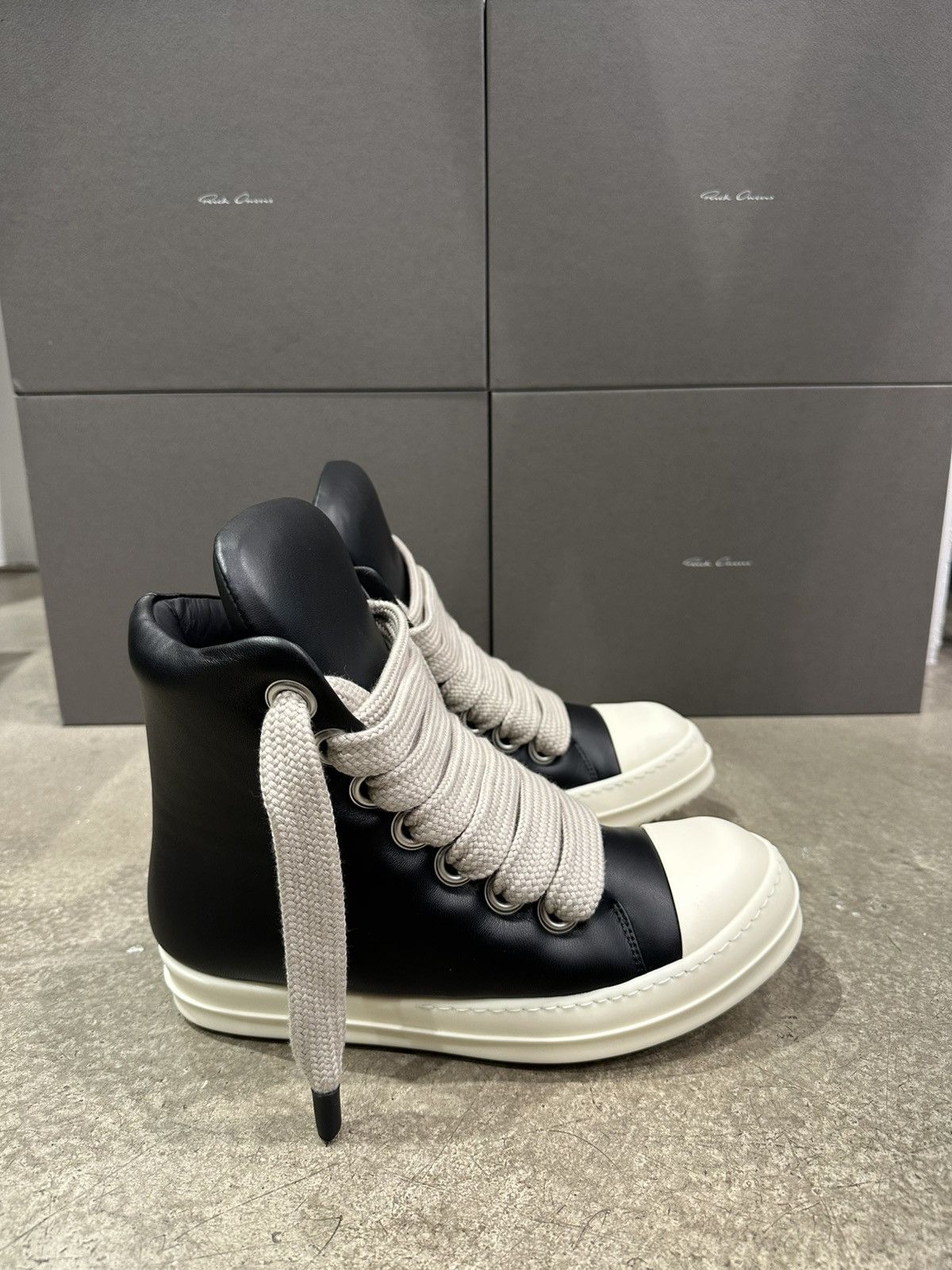 Rick Owens RICK OWENS - Jumbo High Black Milk Size US 9 / EU 42 - 2 Thumbnail